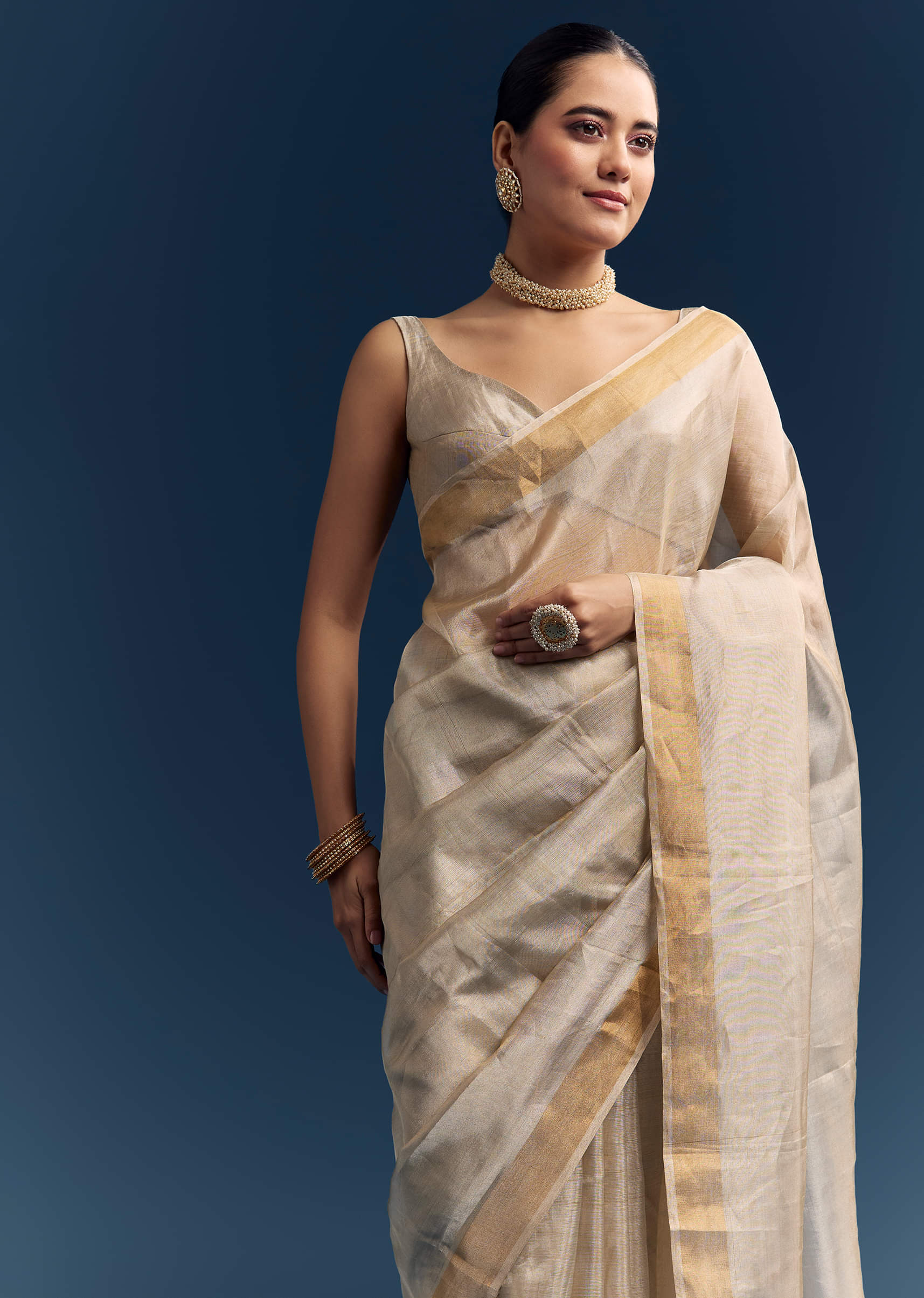 silver_grey_tissue_organza_woven_saree_with_golden_zari-sg346425-9_5.jpg