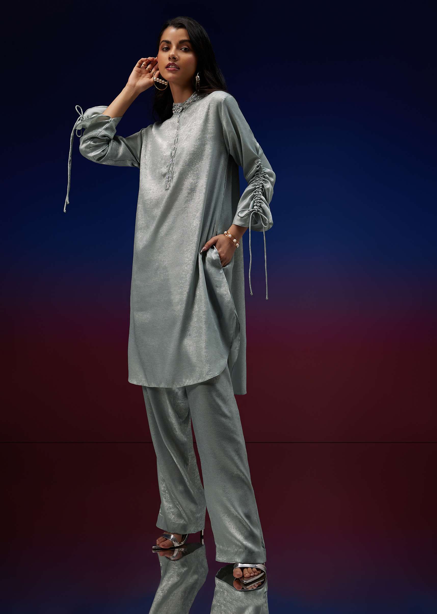 silver_kurta_pant_set_in_foil_with_salli-sg148838_2_df286293-626f-4850-a1e2-f5c18400f96e.jpg