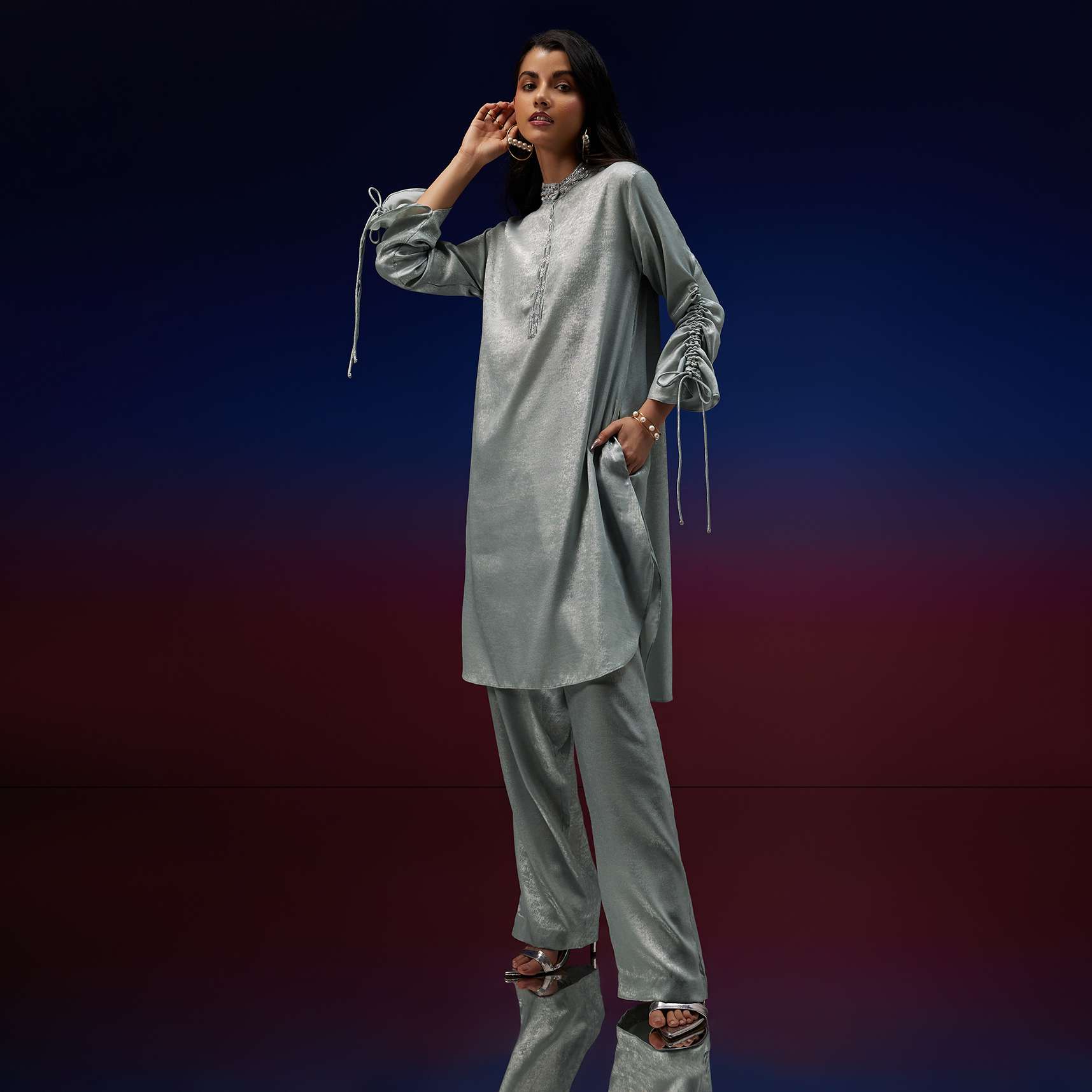 silver_kurta_pant_set_in_foil_with_salli-sg148838_3_2dd580b1-7915-463d-9427-a0d862b5f1e5.jpg