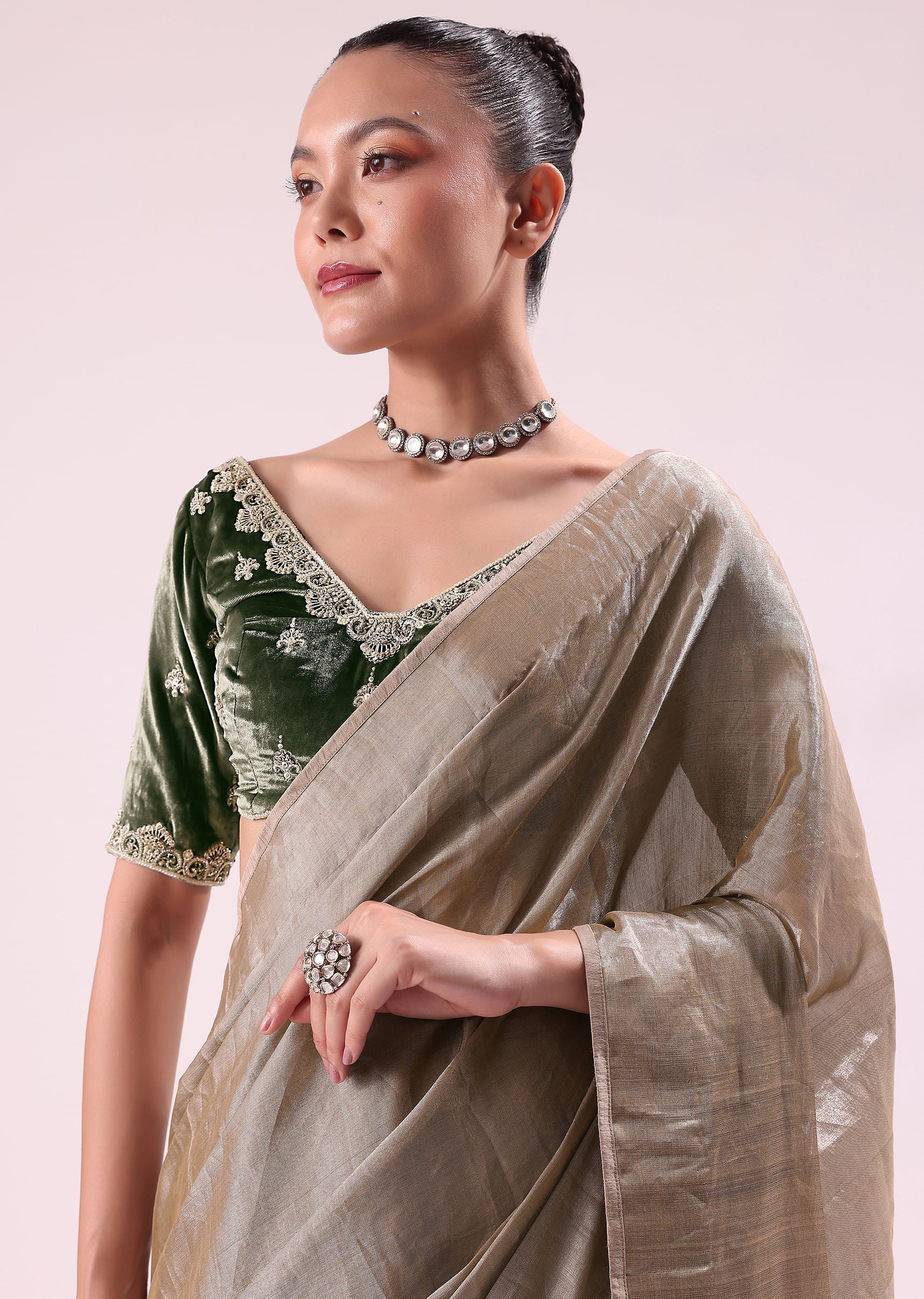 silver_zari_tissue_saree_with_embroidered_emerald-sg234032_2_6335e521-5448-4cb1-9b39-b86247be6e67.jpg