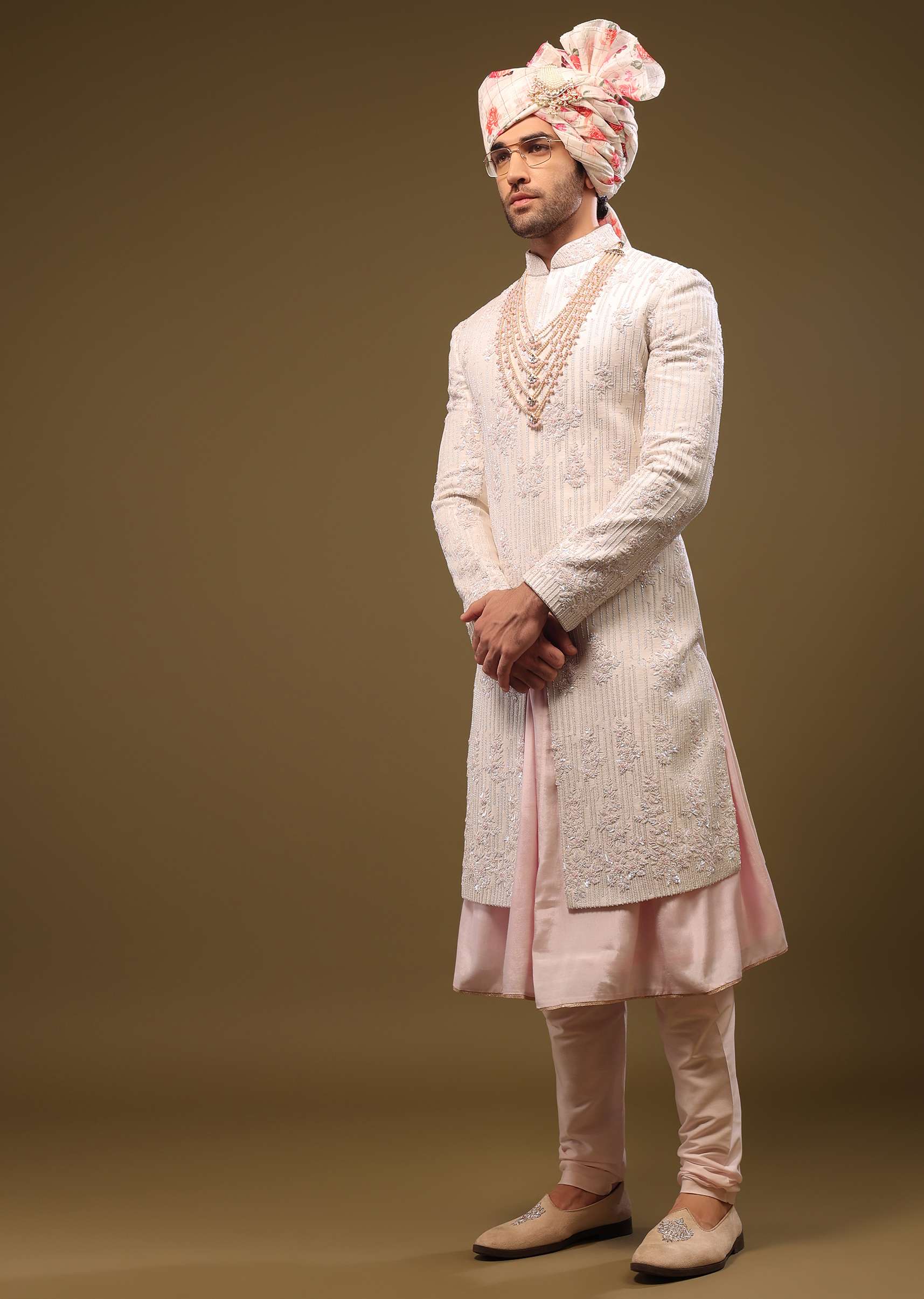 snow_white_silk_sherwani_set-sg137339_4.jpg