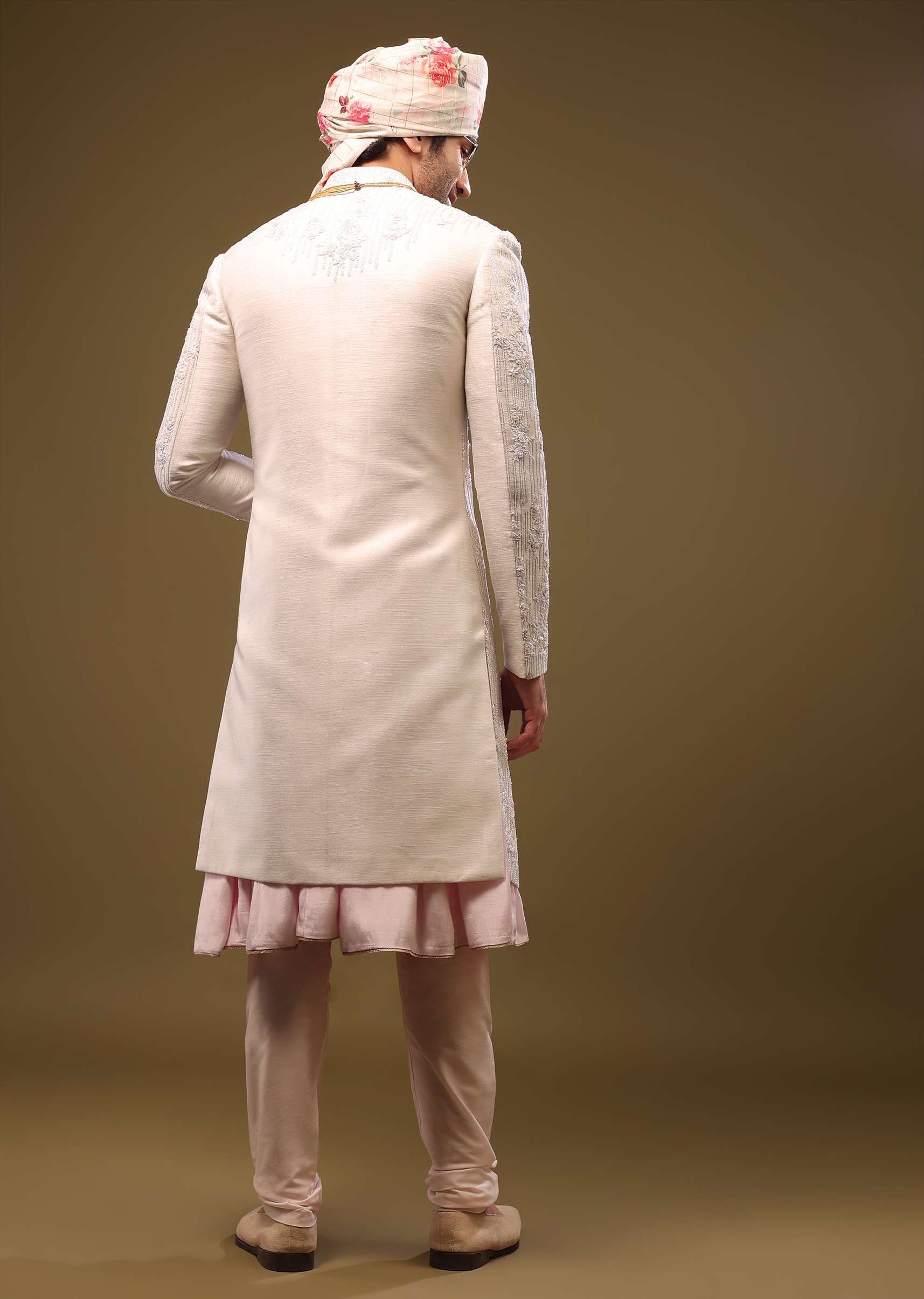 snow_white_silk_sherwani_set-sg137339_7.jpg