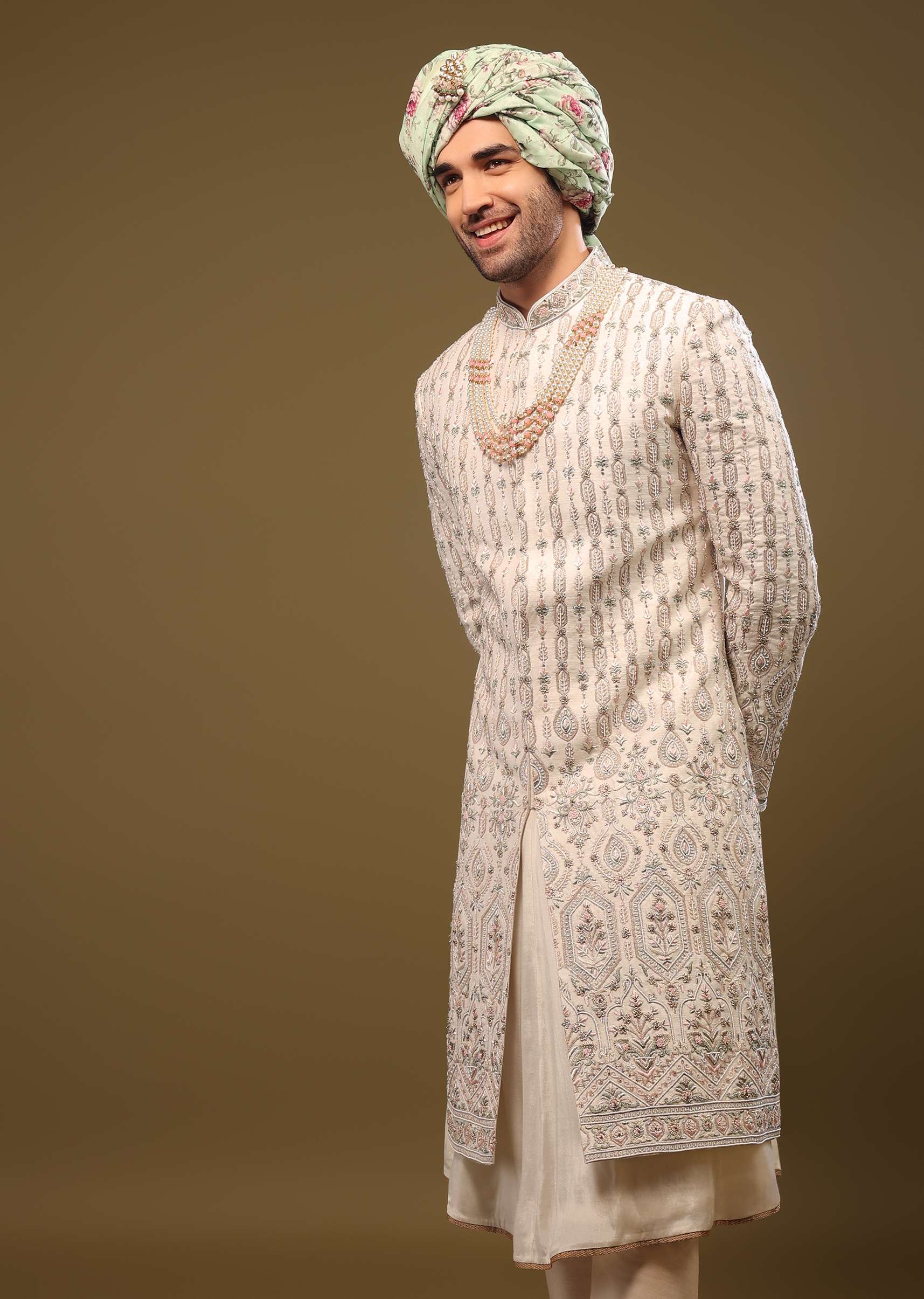 star_white_thread_embroidered_silk_sherwani_set-sg142643_2.jpg