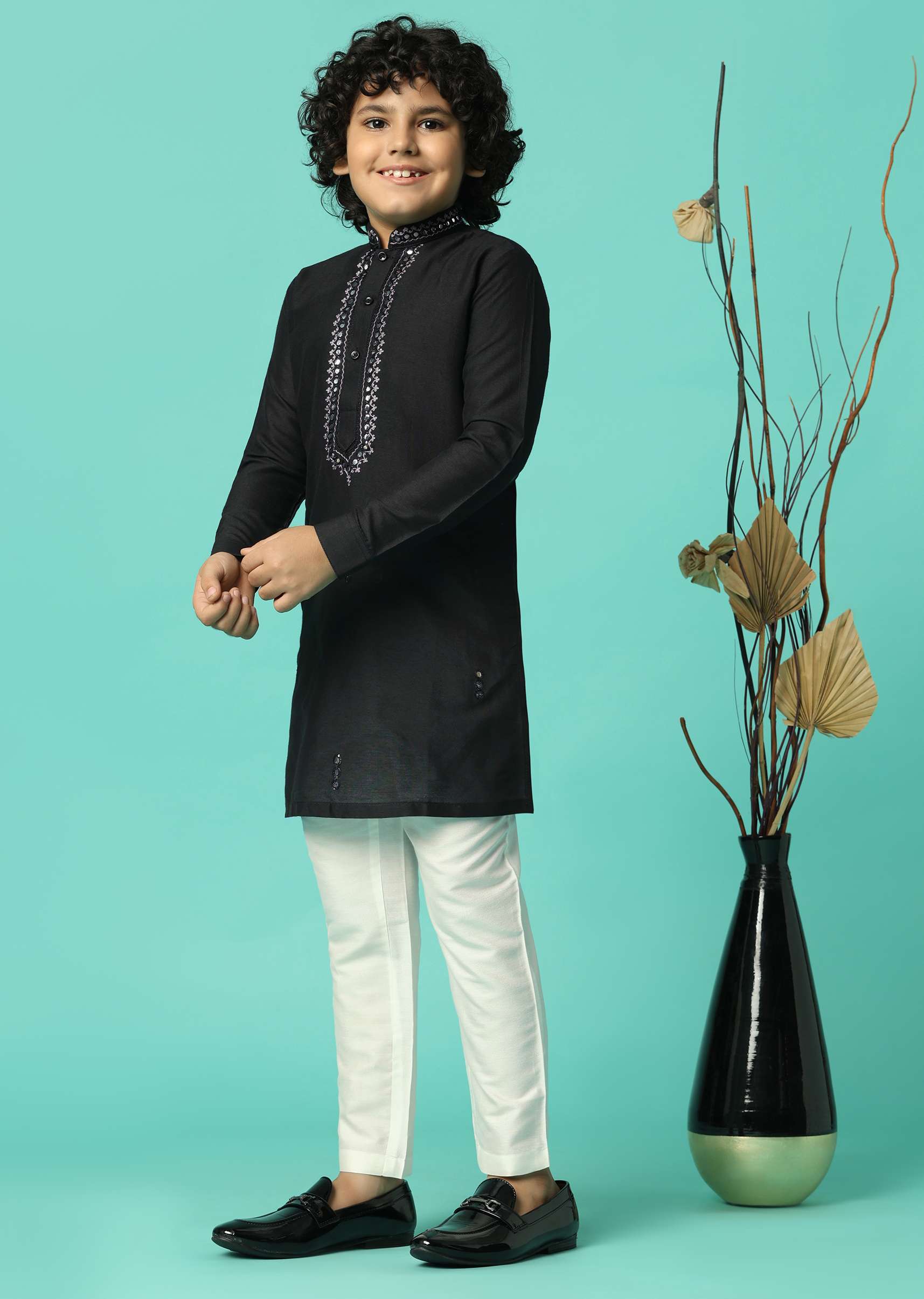 stylish_black_festive_embroidered_kurta_set_for_boys-sg202192_4_b6c38488-877f-45c1-8600-d28a3000c701.jpg