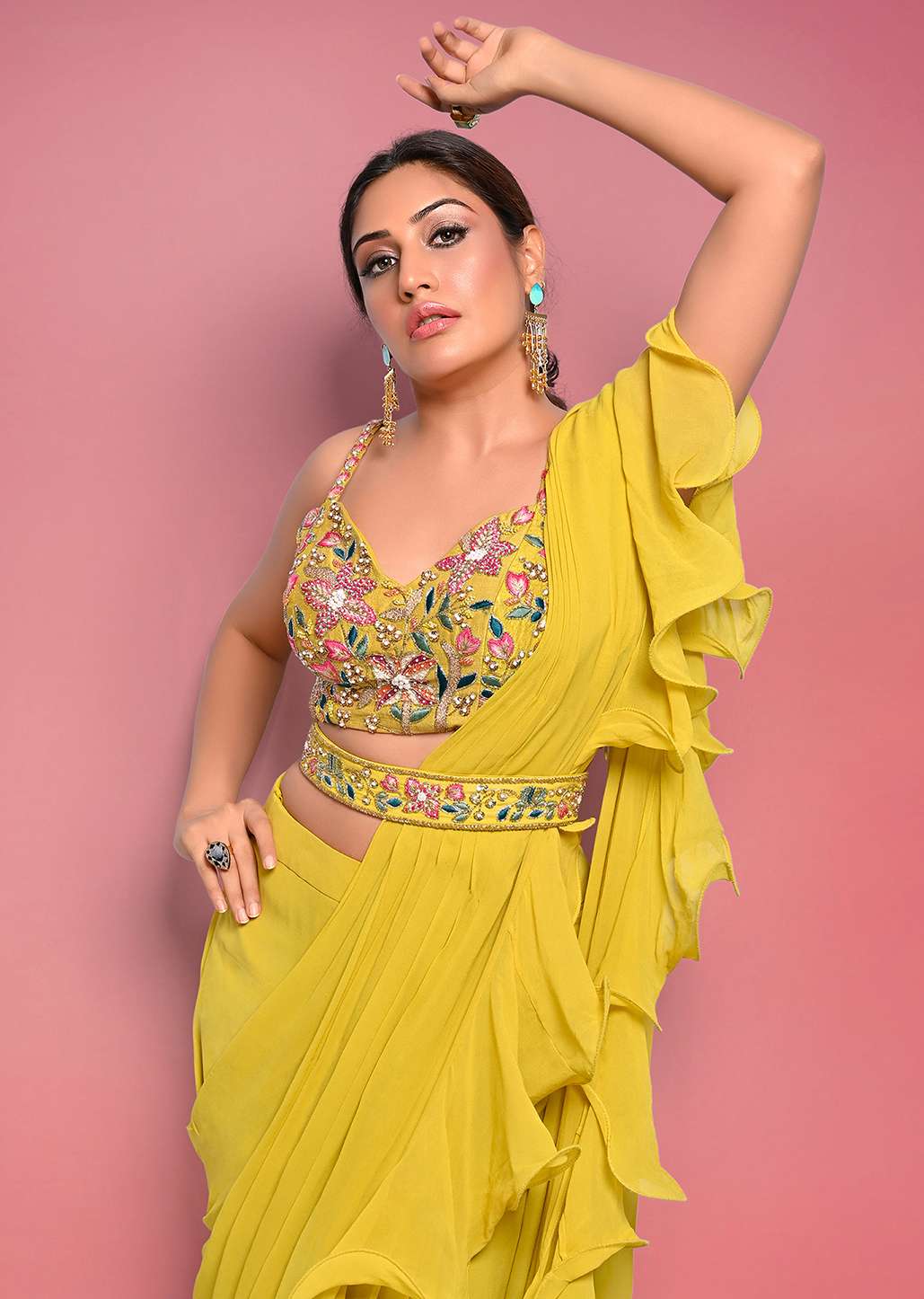 surbhi_chandna_in_kalki_citrus_ready-sg76172_6_380d9086-e526-42b6-8e07-80fa4070af1f.jpg