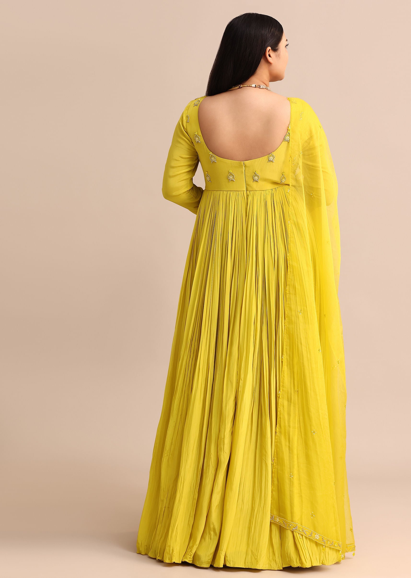 sweetheart_neck_embroidered_crepe_yellow-sg261604_5_5df28ba9-da30-4ab8-9e68-385a5f1ce039.jpg