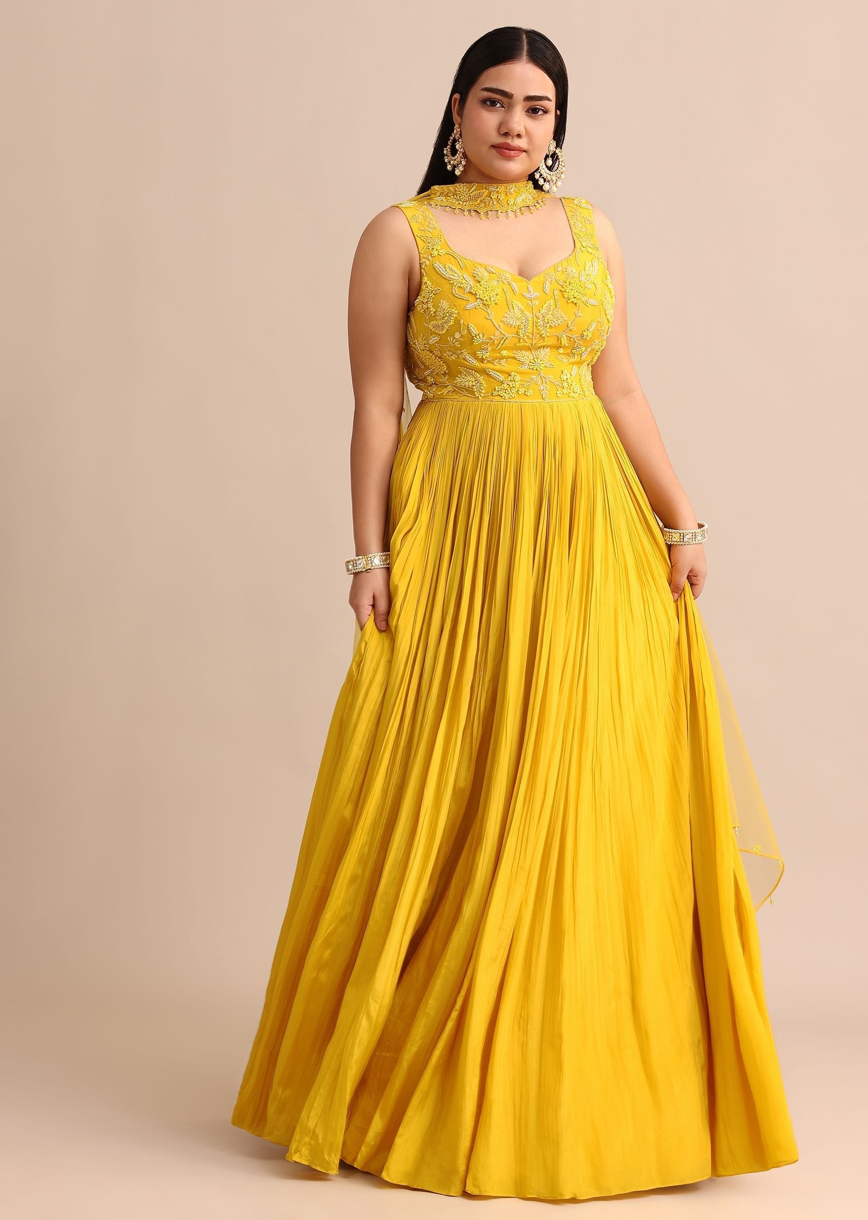 sweetheart_neck_embroidery_yellow_anarkali_suit_with-sg261590_4_83c40f3e-4bfa-4799-9af7-84a1d3d519b4.jpg