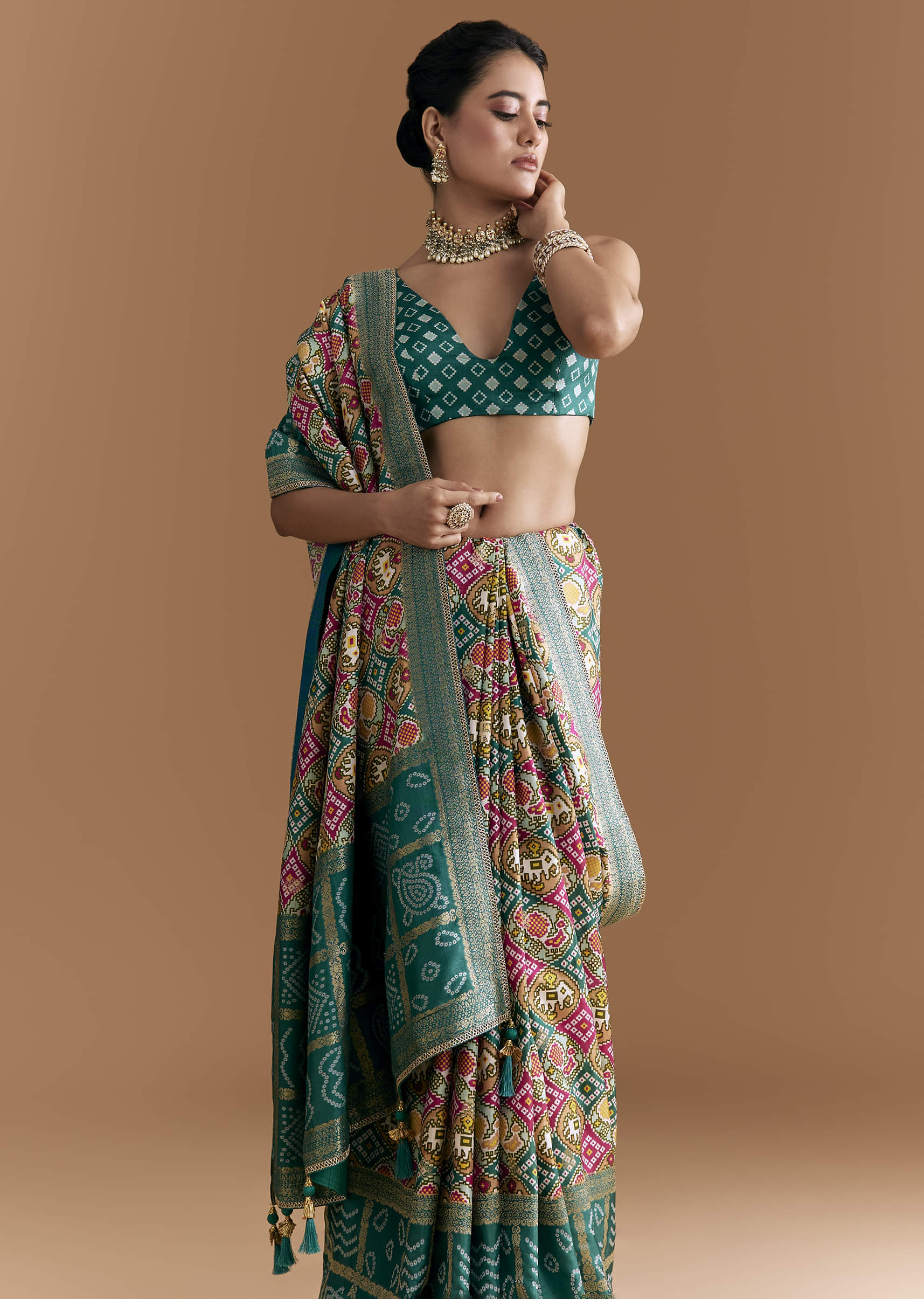 teal-blue-dola-silk-saree-with-bandhani-and-zari-work-sg353442-4.jpg