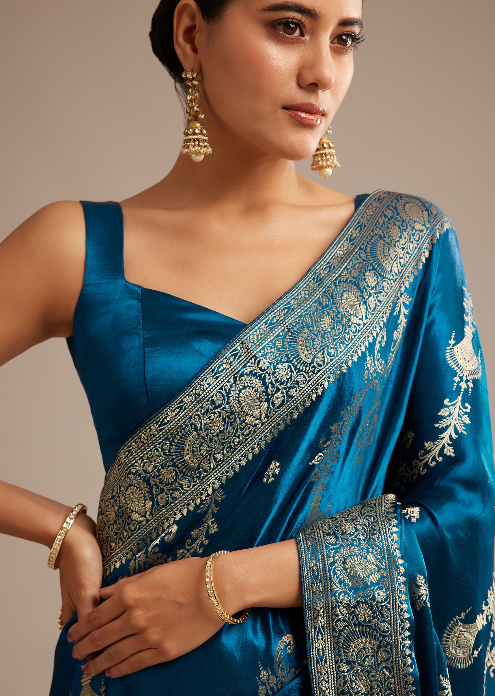 teal-blue-satin-saree-with-zari-woven-work-sg292704-5_ddeb757f-7bf0-4d95-a1c0-60f722d8c6d3.jpg