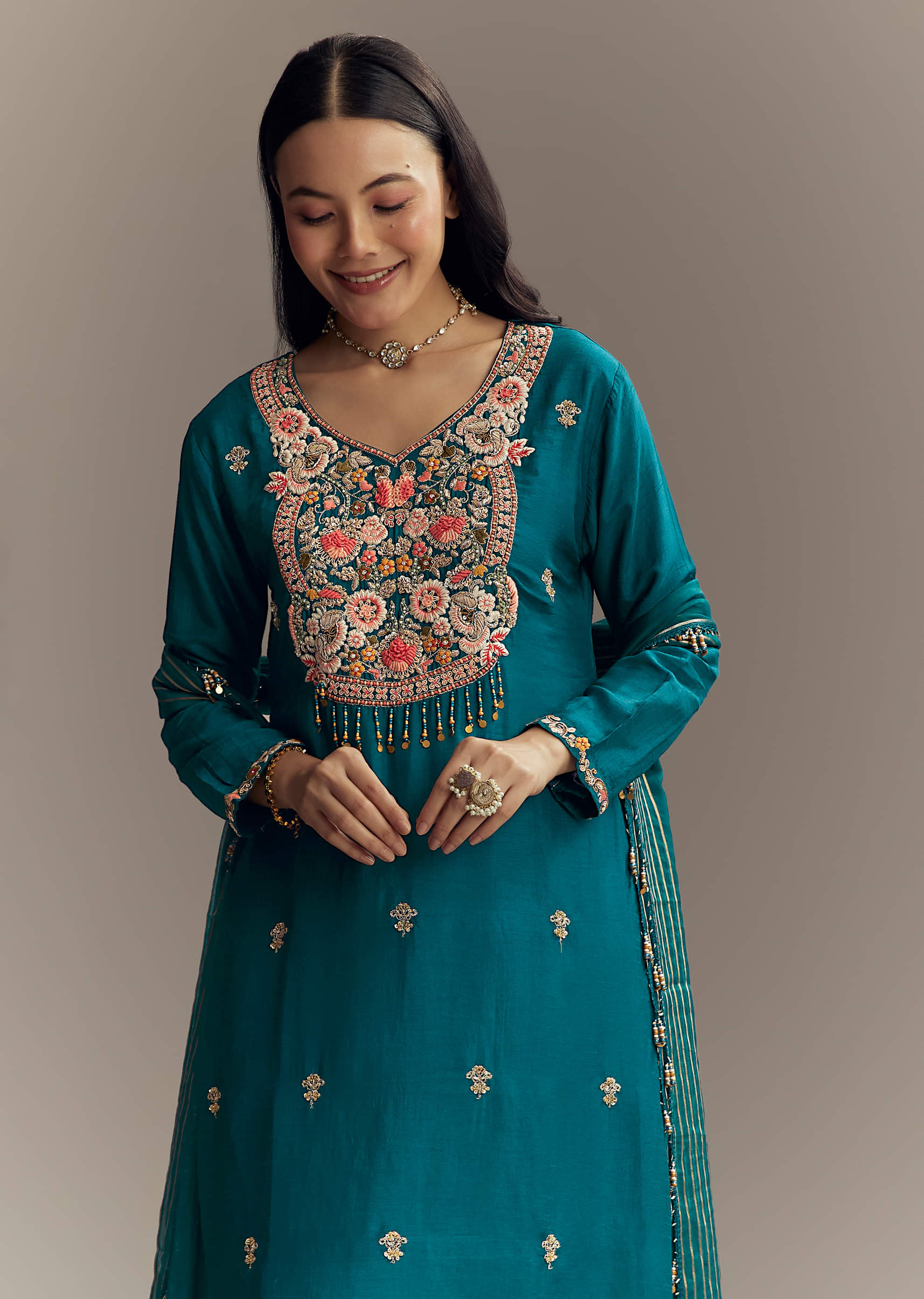 teal-blue-silk-kurta-set-with-zardosi-and-resham-work-sg344474-4.jpg