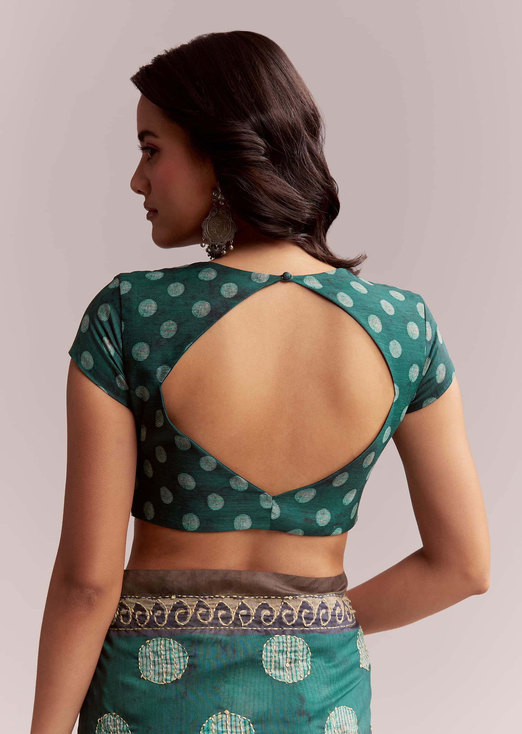 teal-green-linen-printed-saree-with-handcrafted-ajrakh-work-sg312210-8.jpg
