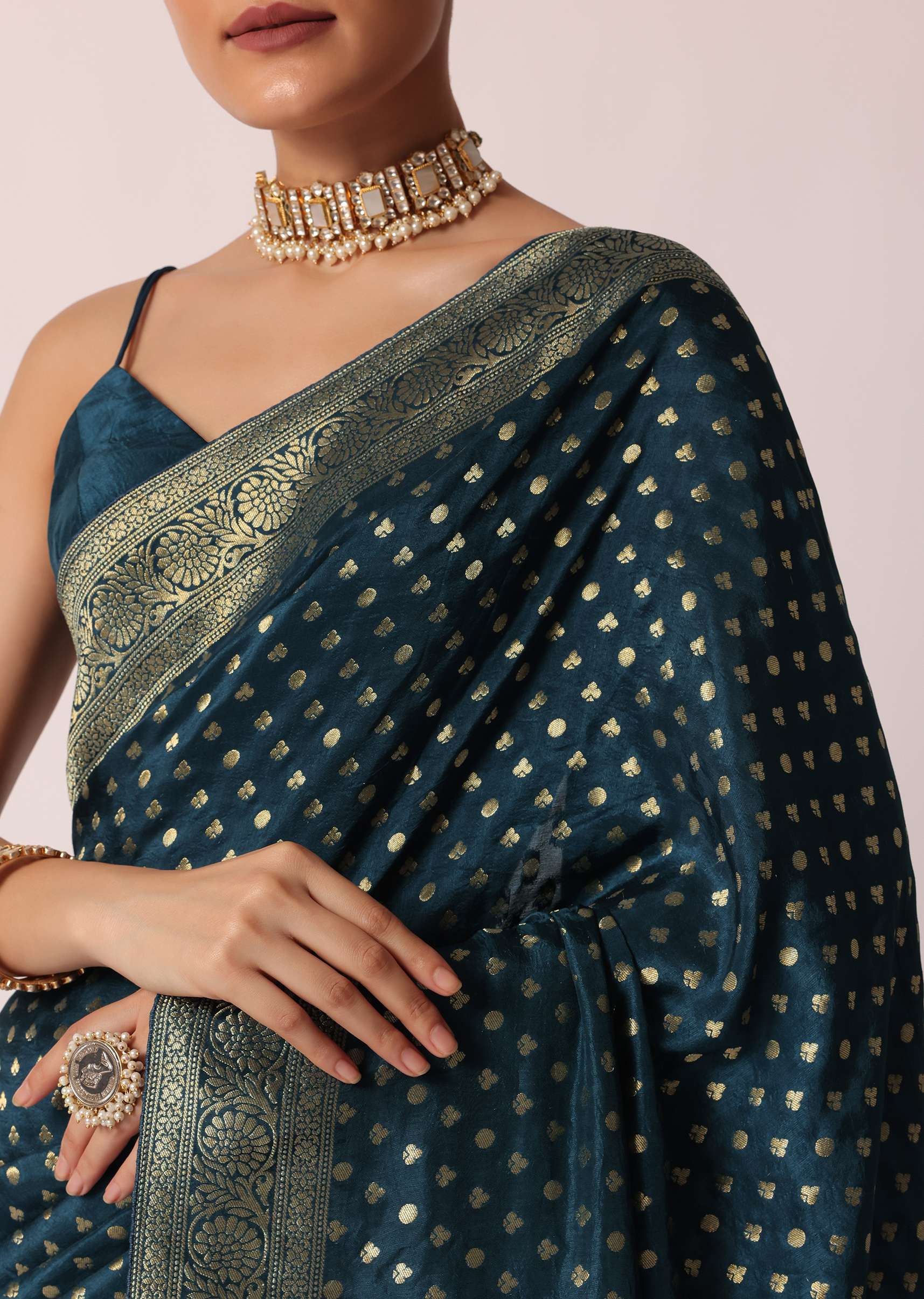 teal_dola_silk_saree_with_woven_zari_pallu-sg182470_5_b52c3711-602e-4210-963a-abf2b7159182.jpg