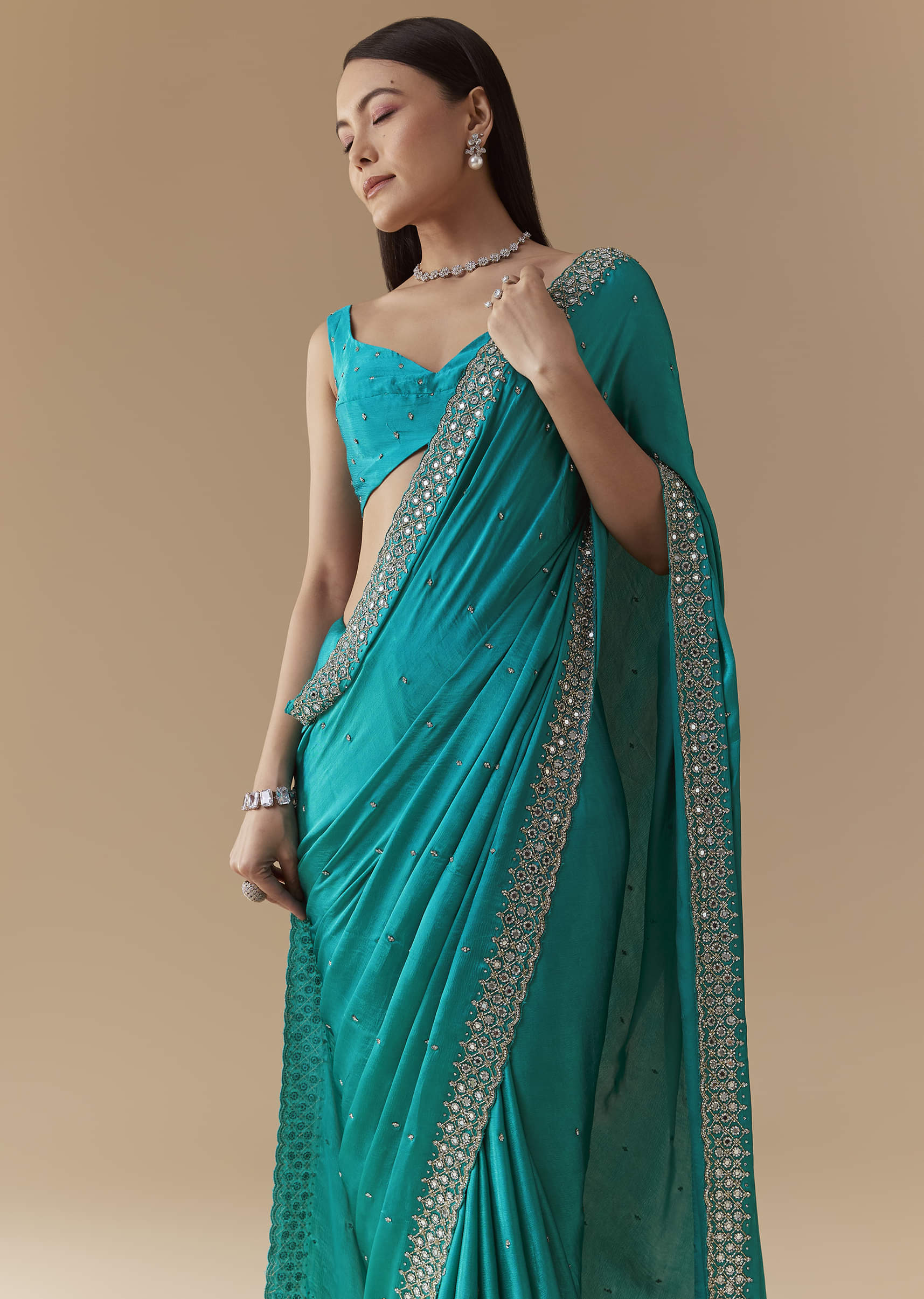 turquoise-blue-embellished-saree-with-unstitched-blouse-sg338748-5.jpg