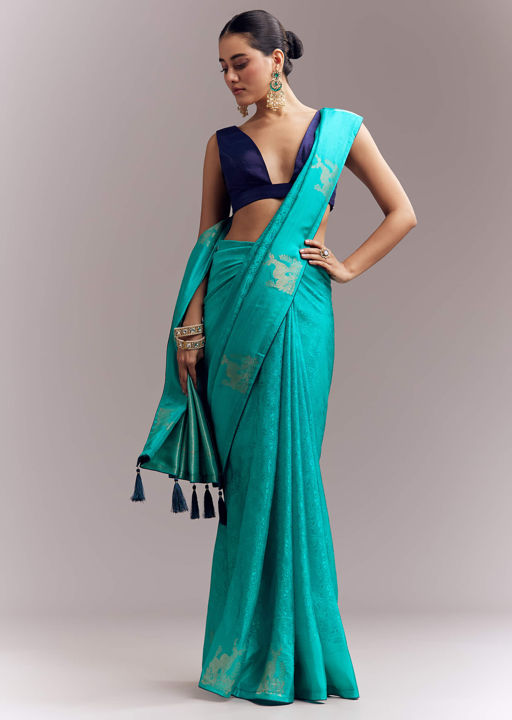 turquoise-blue-jacquard-silk-saree-with-brocade-work-and-embroidery-sg350487-1.jpg