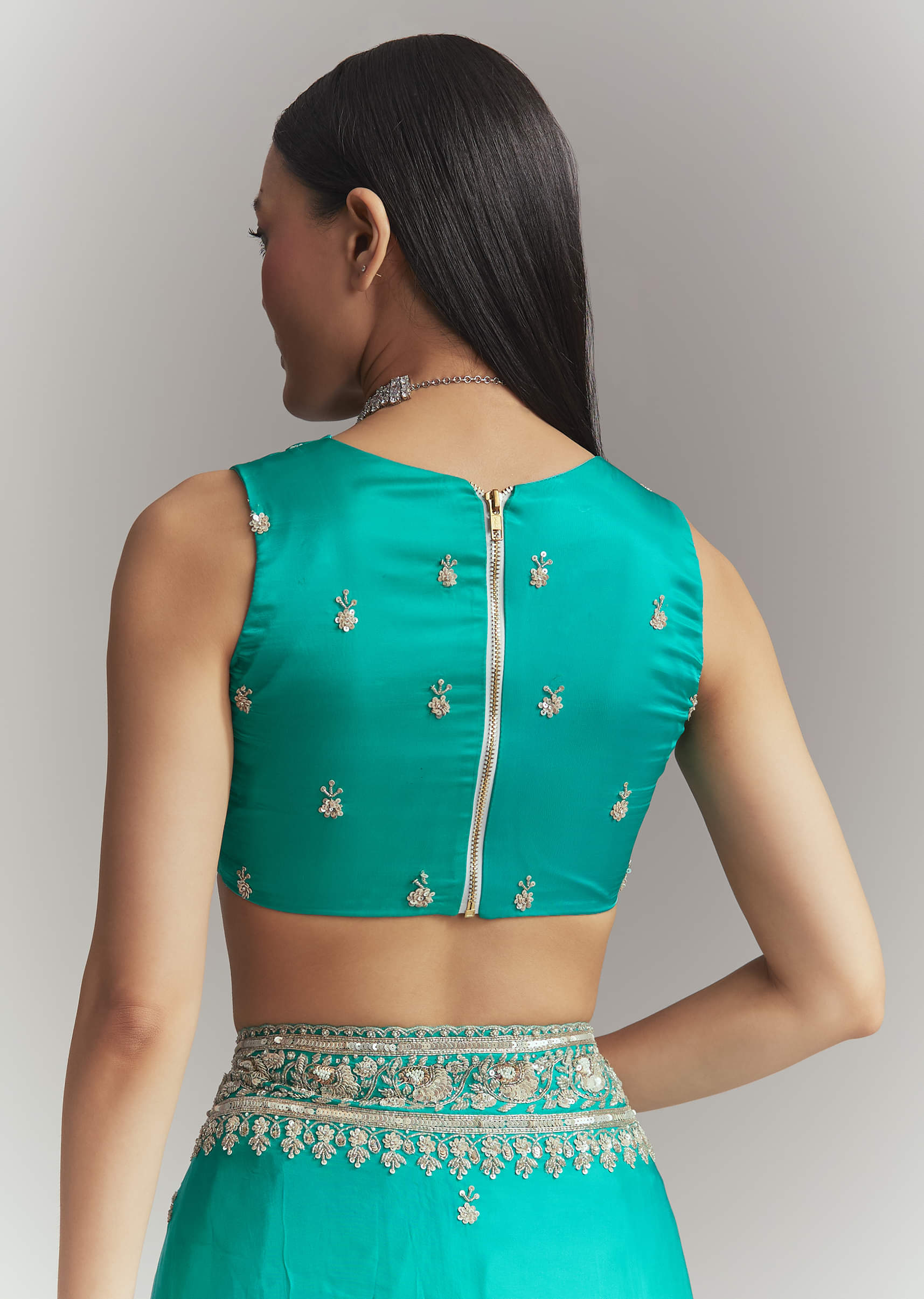 turquoise-blue-satin-embroidered-saree-with-heavy-hand-embroidery-sg338624-8.jpg