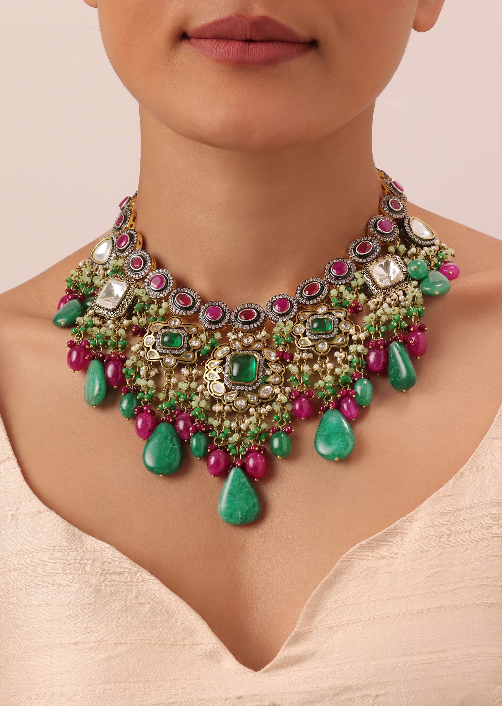 two_tone_finish_kundan_necklace_set_with_meenakari_and_green-sg179610_7_12202ed0-f778-4a35-acd3-30ab264d00bf.jpg