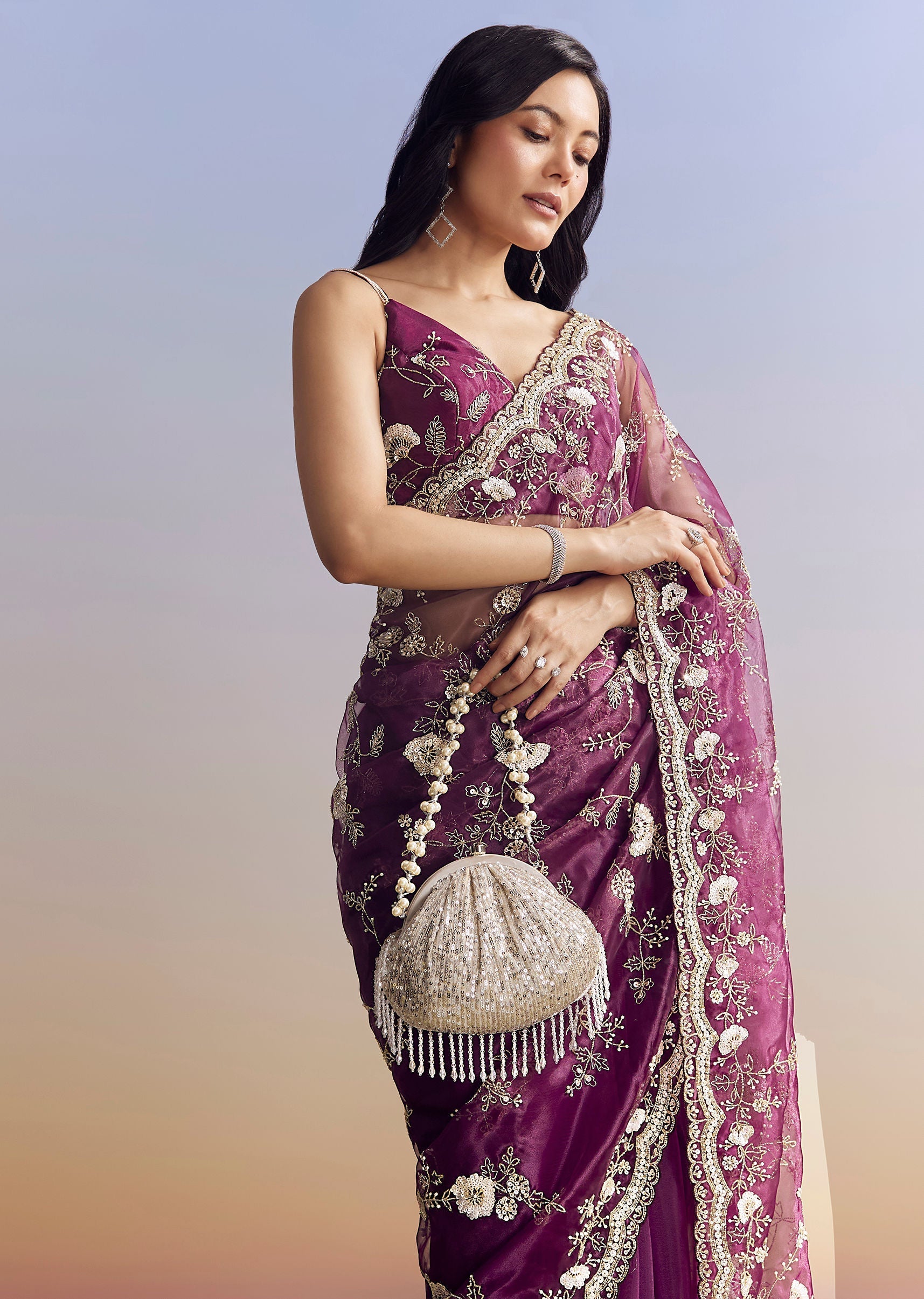 violet-organza-saree-with-all-over-embroidered-floral-jaal-sg319845-5_decfc237-c965-47f2-af86-3bf43908ed42.jpg