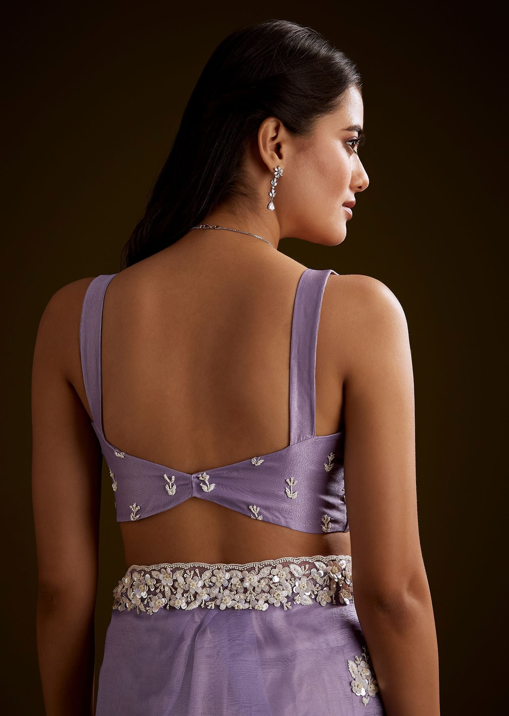 violet-tissue-saree-with-floral-embroidery-and-scallop-border-sg286916-8_7739c348-0983-43d1-b7d2-f2ad2abd5217.jpg