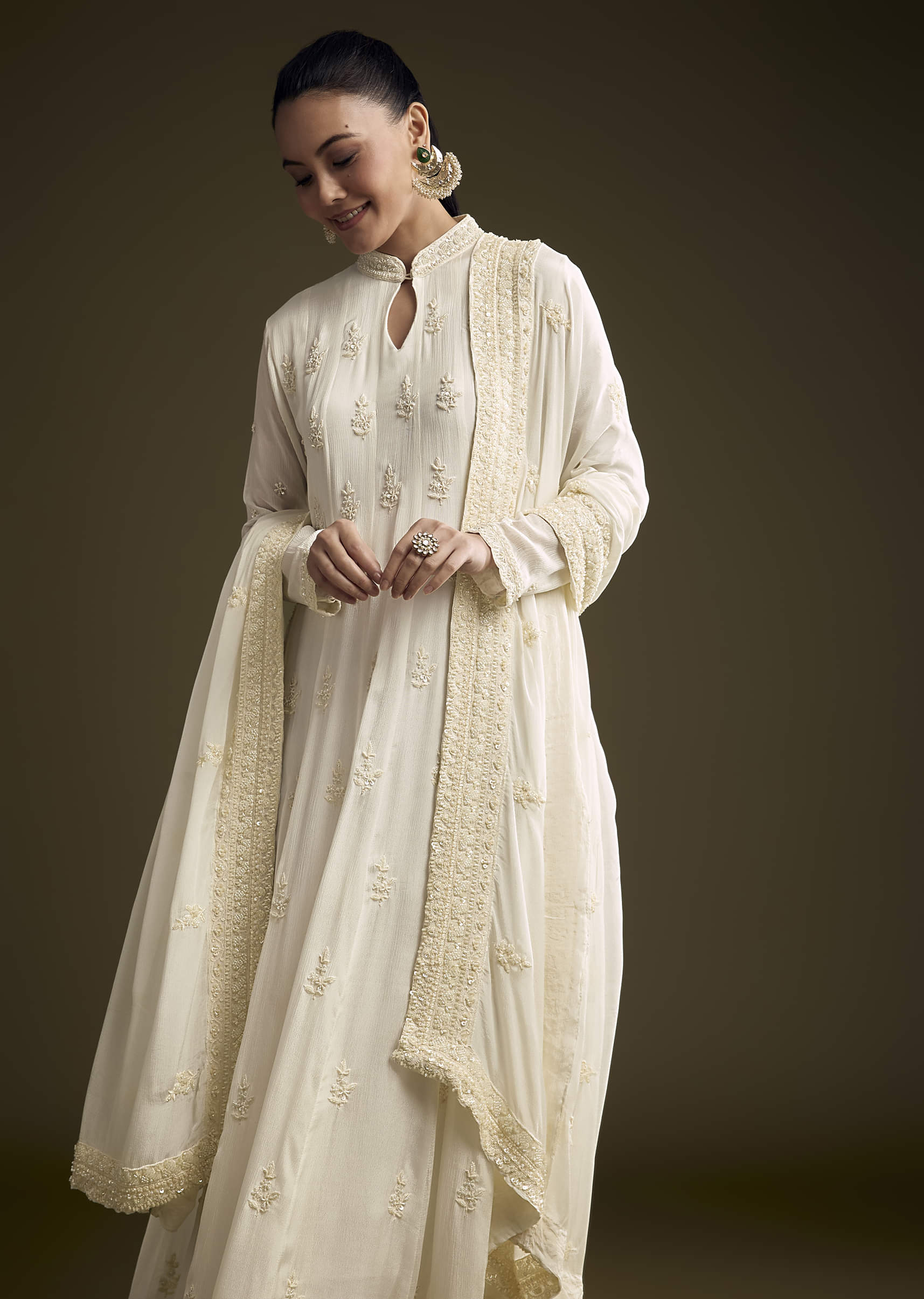 white-chinon-anarkali-suit-with-heavy-hand-embroidery-sg341715-4.jpg