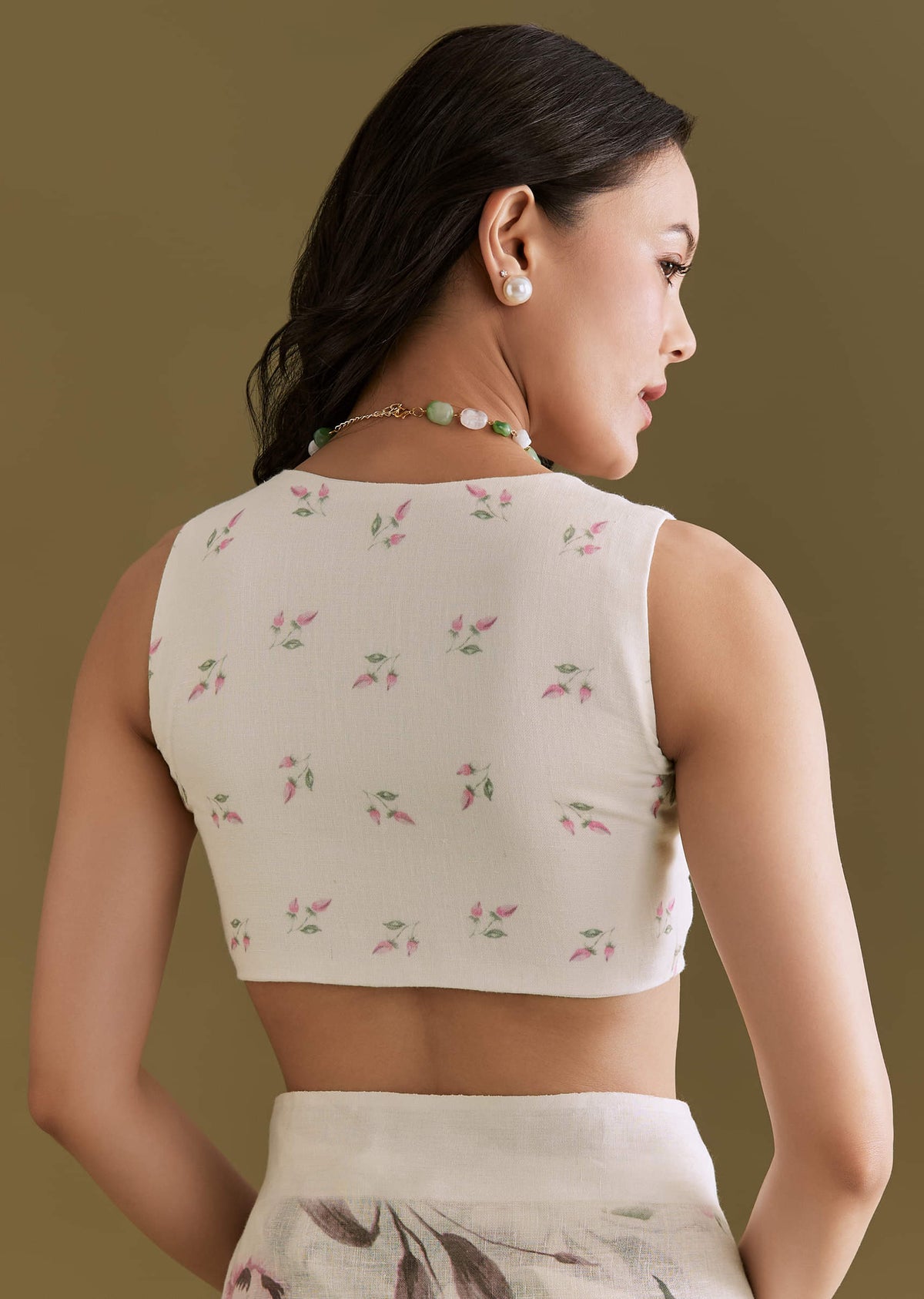 white-cotton-linen-saree-with-pink-rose-prints-sg291726-8_9efd4908-acc4-48fb-bcec-a1197c5f48a5.jpg