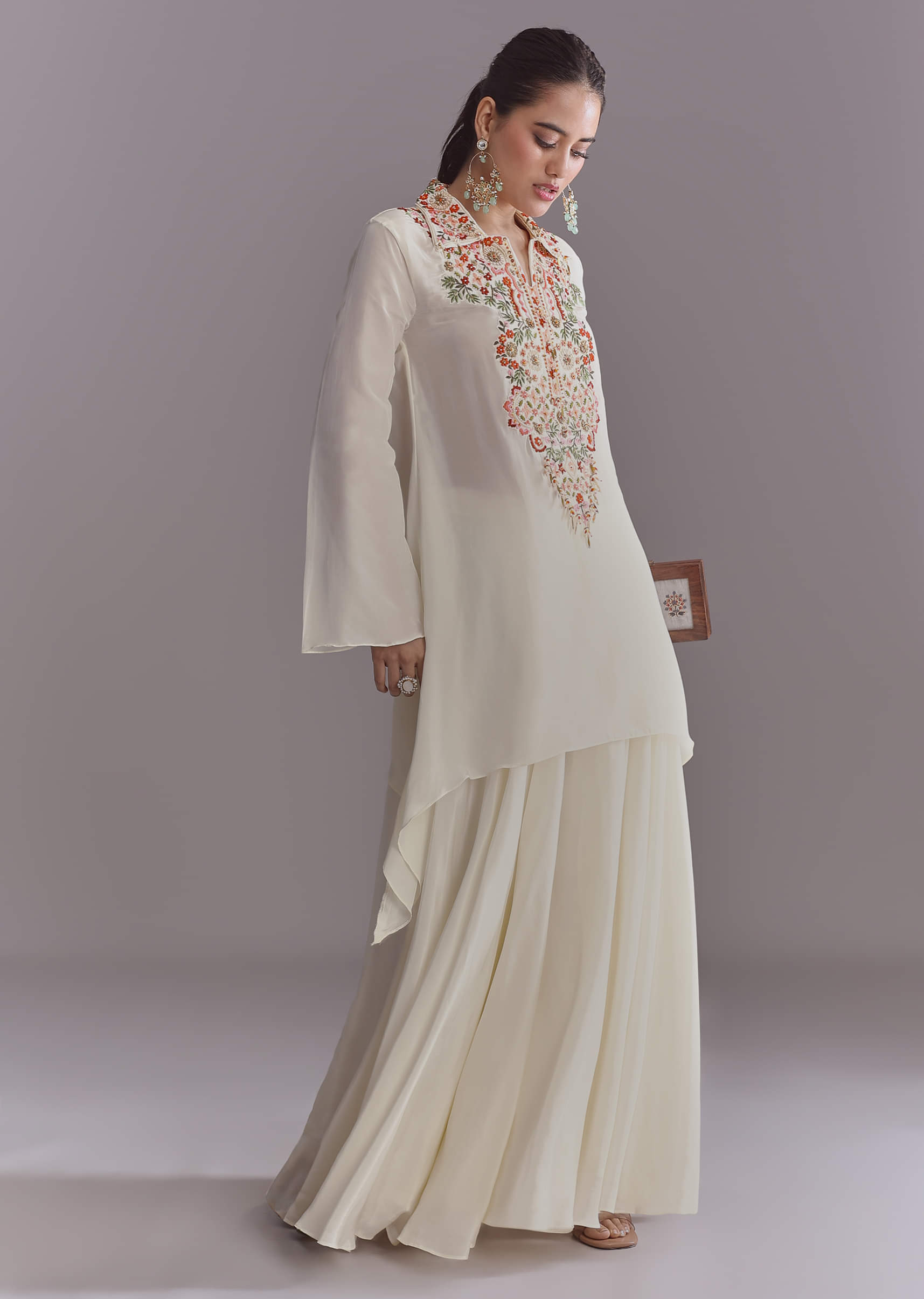 white-crepe-palazzo-suit-with-thread-and-resham-work-sg340511-3.jpg