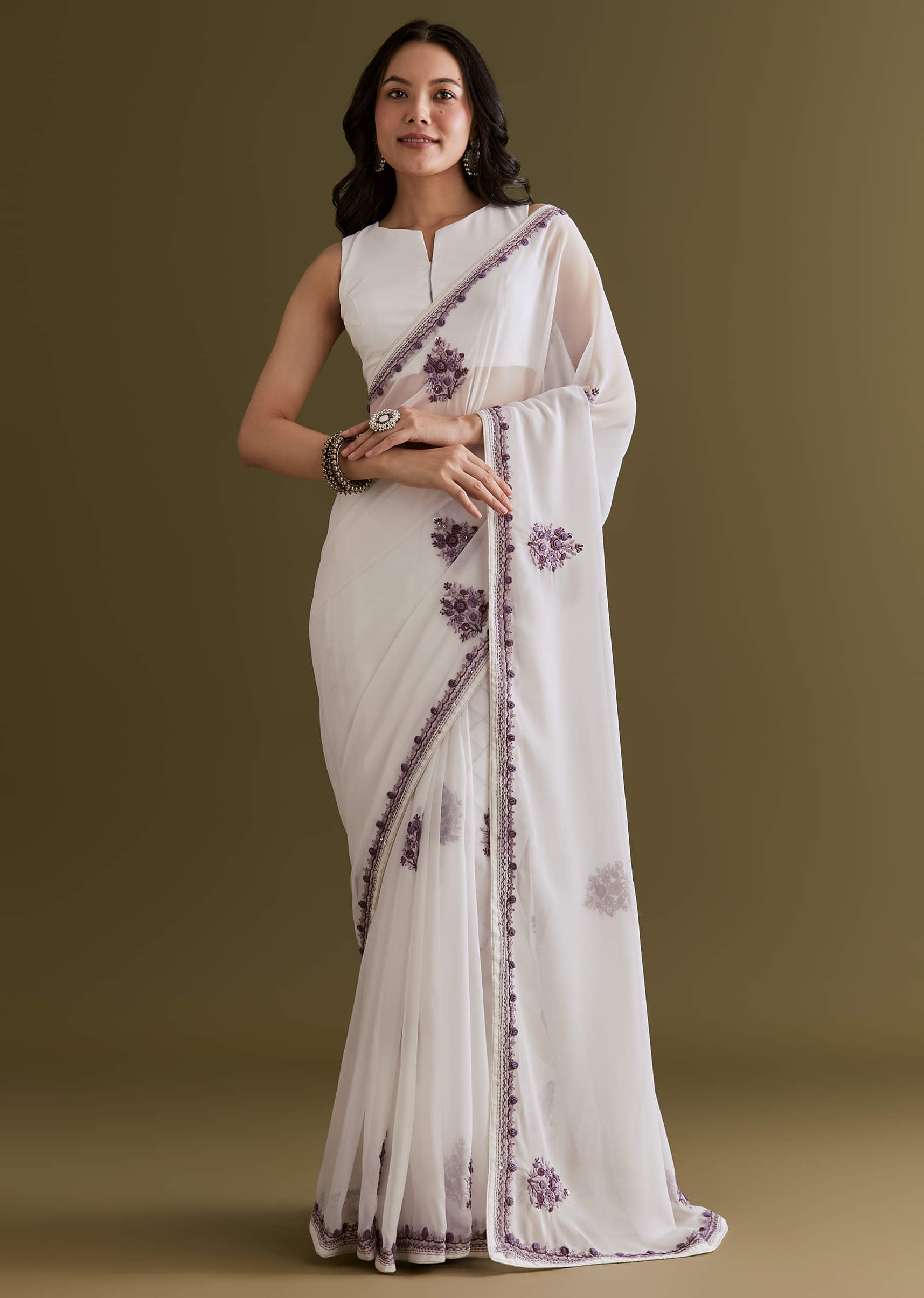 white-georgette-saree-with-kashmiri-bud-embroidery-sg293117-1_db7c4f41-6ce8-4265-b53f-c3c207980daa.jpg