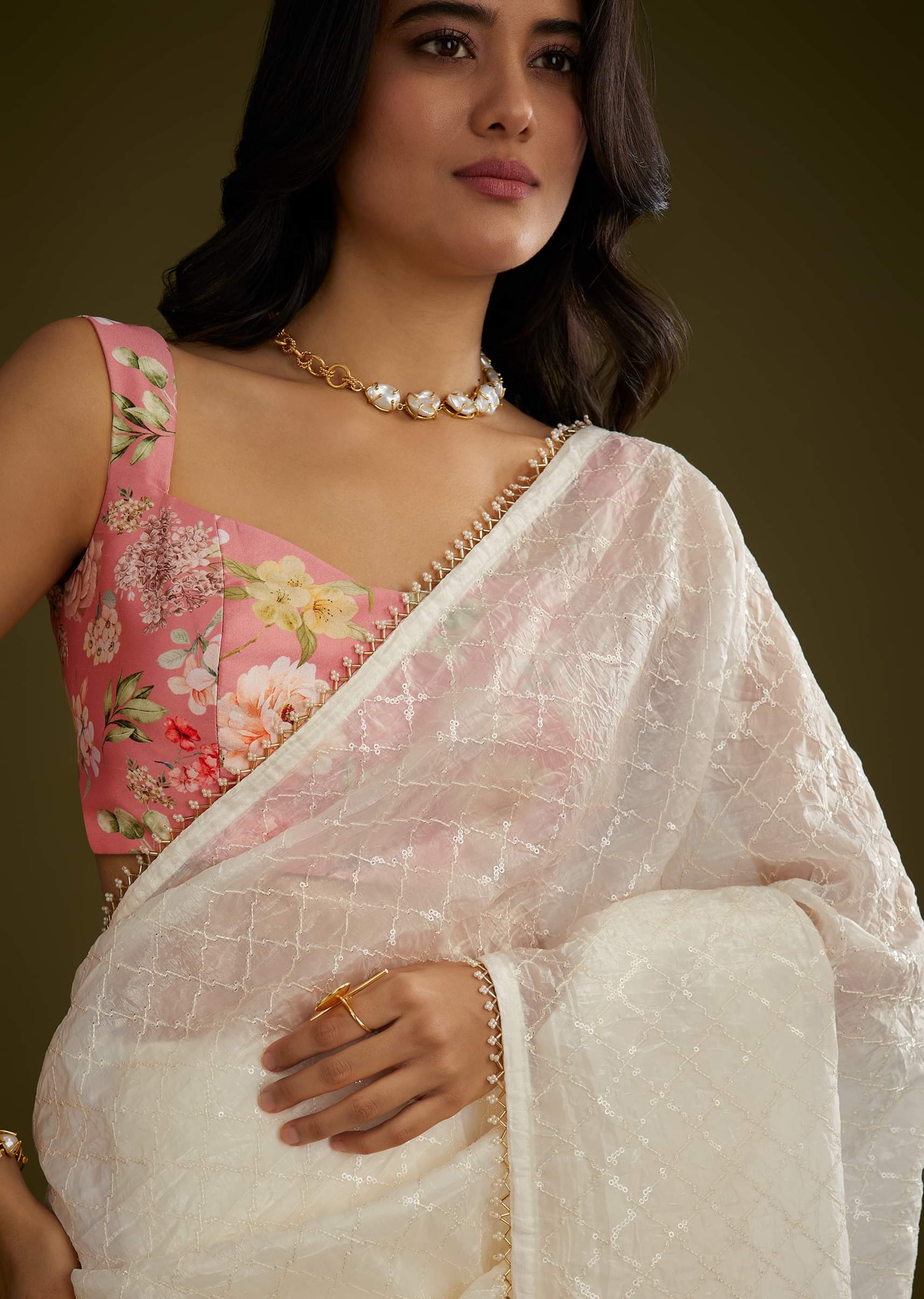 white-glass-tissue-embroidered-saree-with-contrast-blouse-sg293889-3_86b28830-82af-4634-bea9-5971b70a0047.jpg