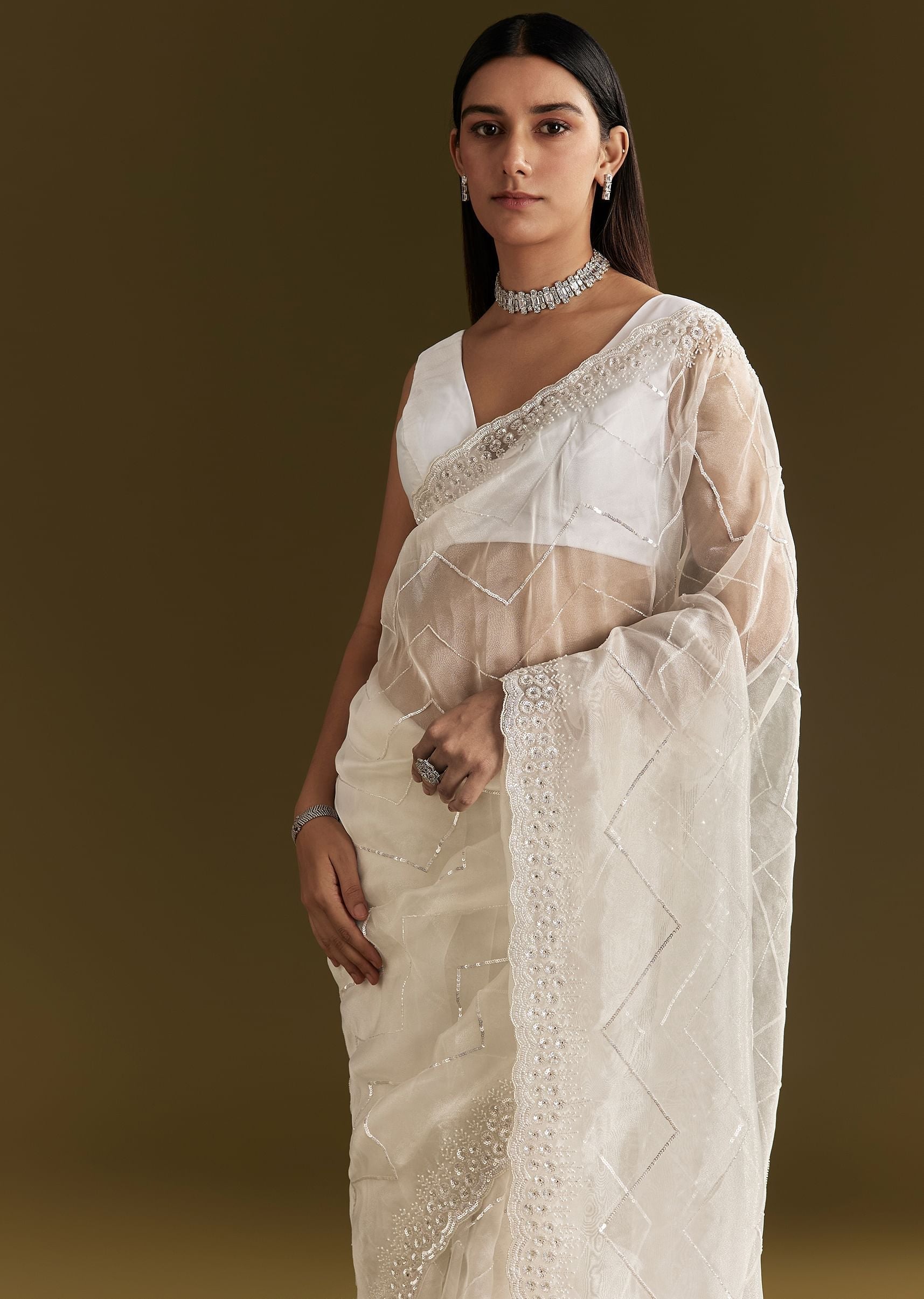 white-glass-tissue-saree-with-sequins-embroidery-and-scallop-border-sg294581-1_3b98716a-1485-476f-9606-2b390d67966c.jpg
