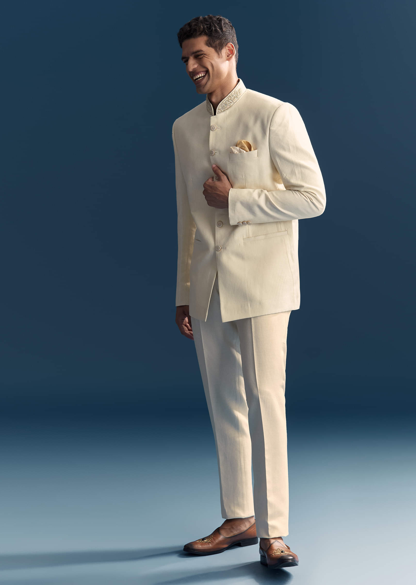 white-jacquard-jodhpuri-suit-for-men-with-hand-embroidery-sg334052-1_1.jpg