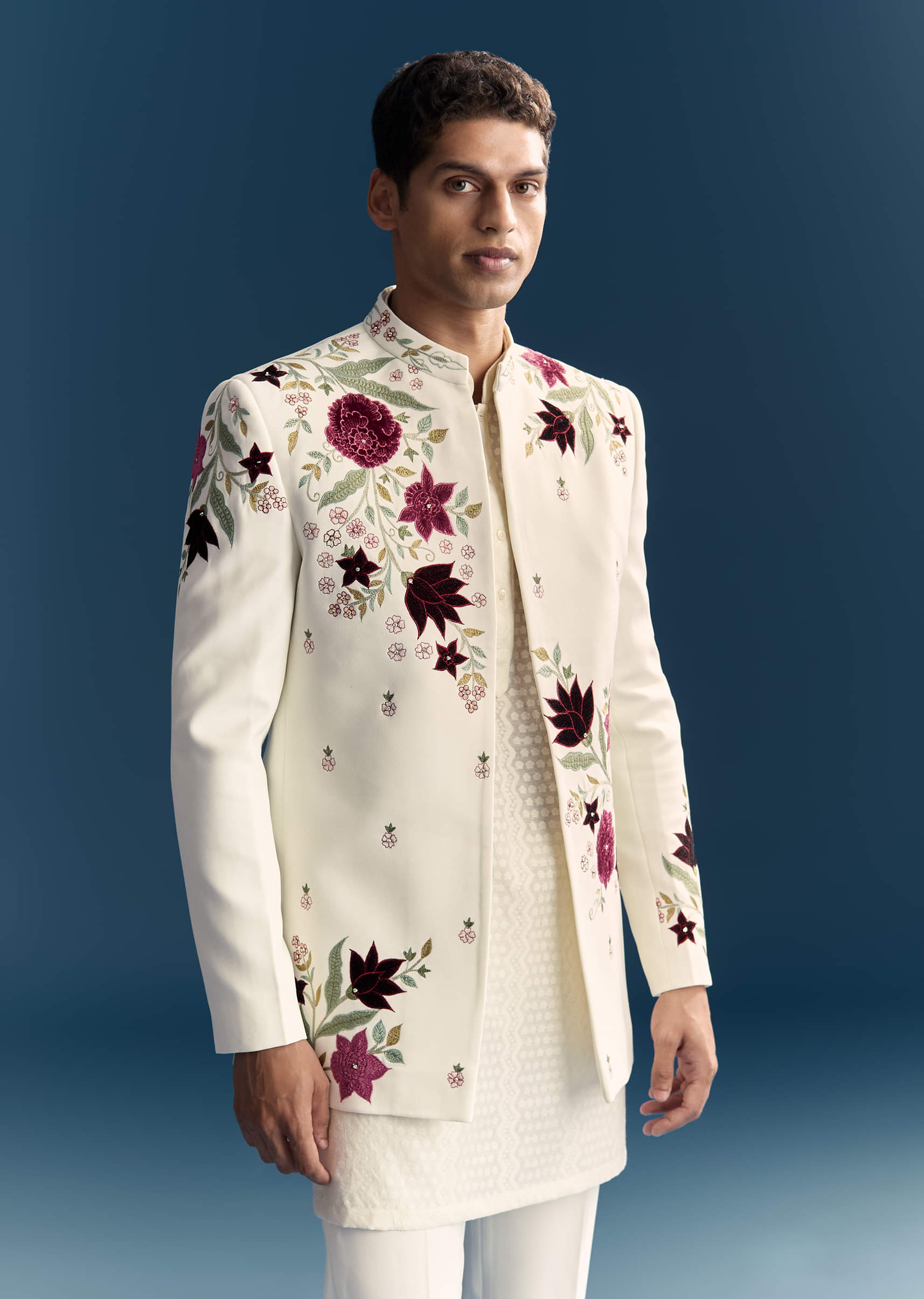 white-jodhpuri-suit-for-men-with-floral-hand-embroidery-sg333604-4_1.jpg