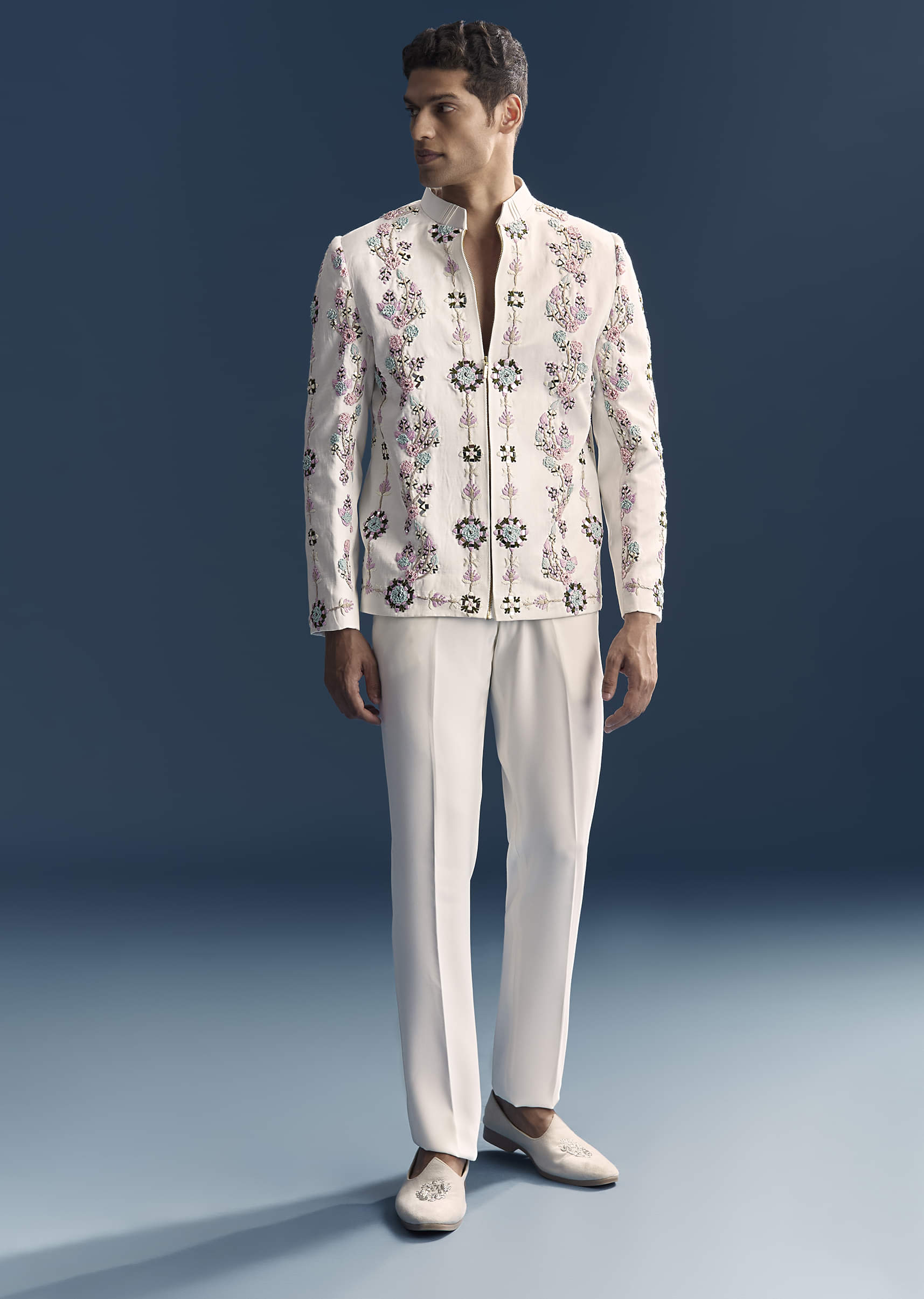 white-jodhpuri-suit-for-men-with-heavy-hand-embroidery-sg335396-1_1.jpg