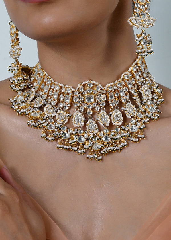 Polki Inspired Kundan Necklace Set With Earrings