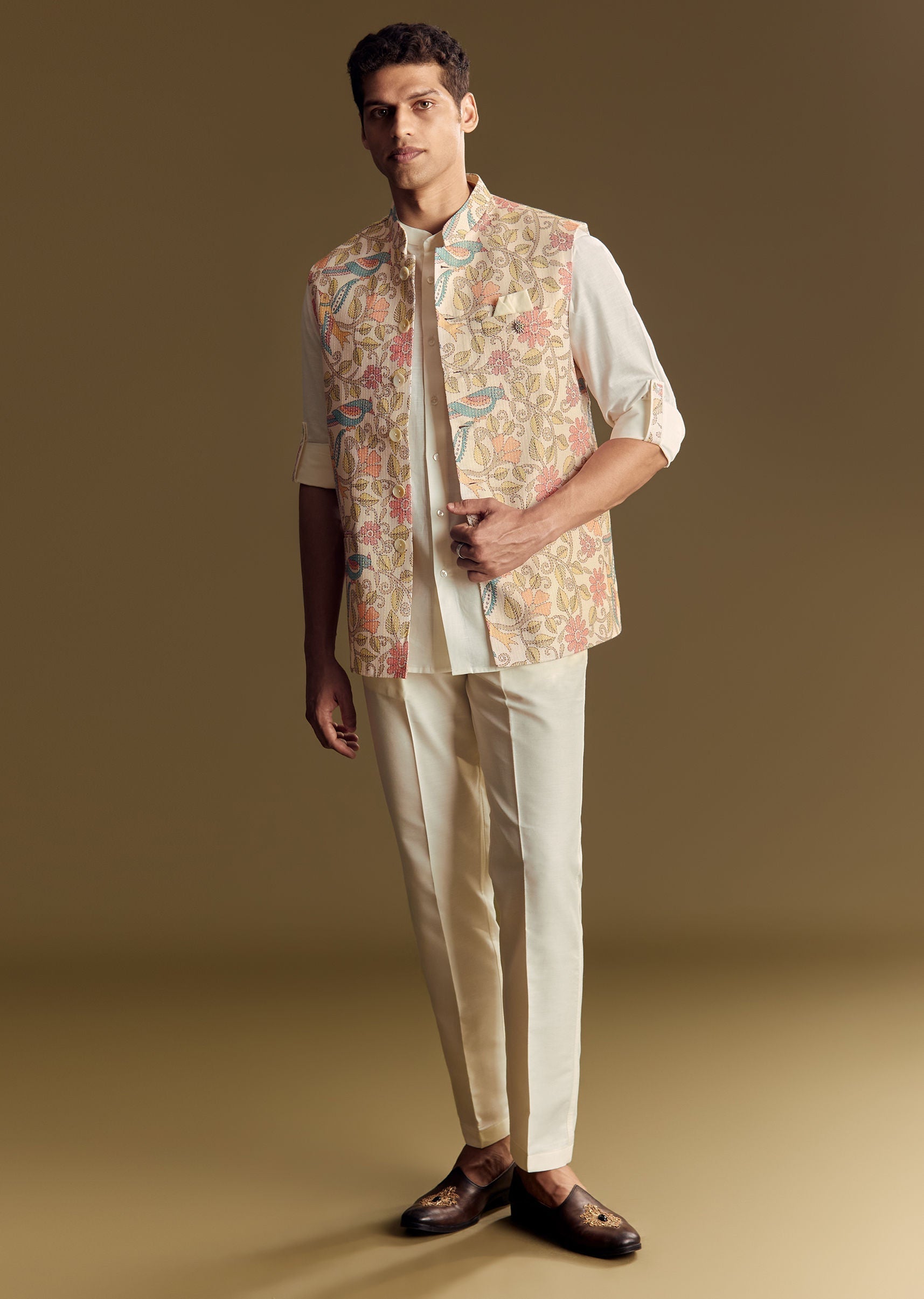 white-linen-jacket-kurta-set-accentuated-with-kantha-embroidery-sg322556-2_99886dff-15f3-4bd4-a7ea-5cd8501d585f.jpg