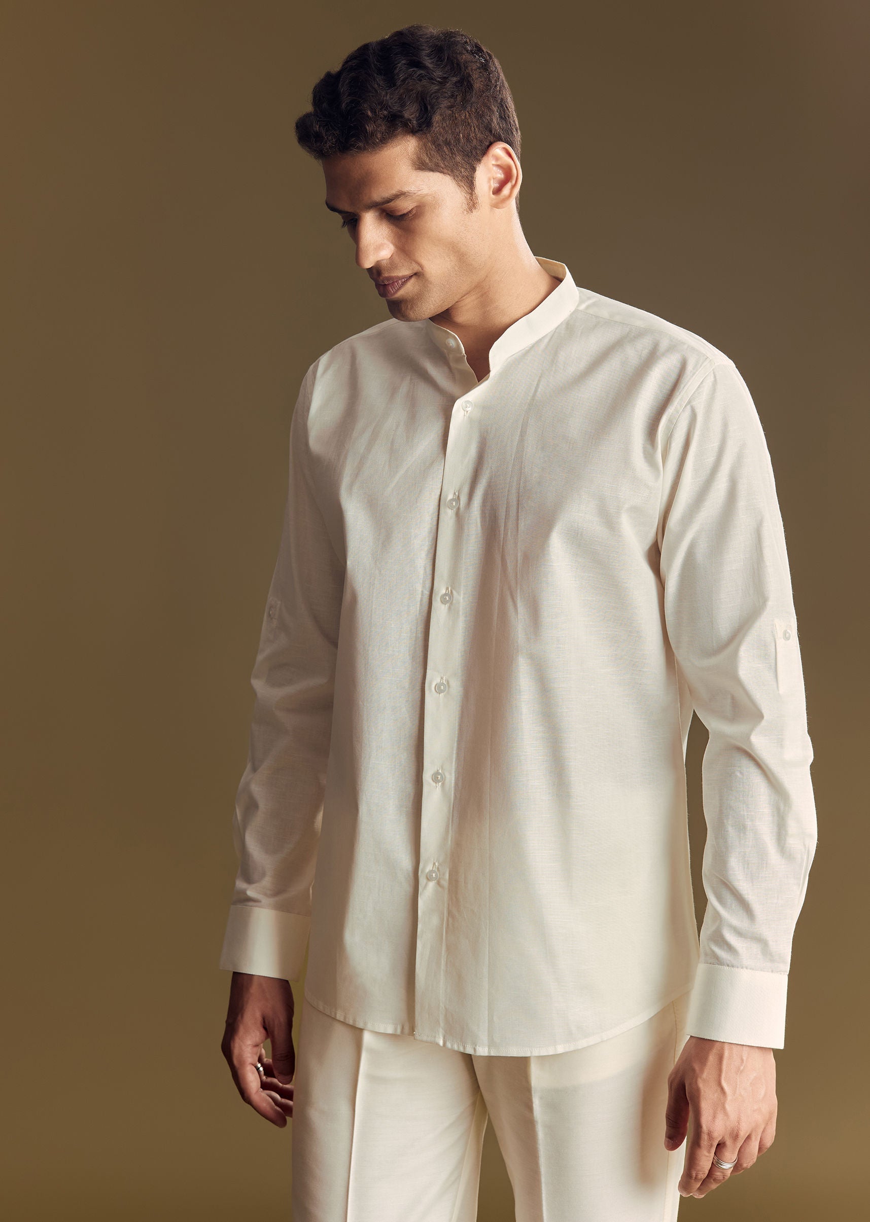 white-linen-jacket-kurta-set-accentuated-with-kantha-embroidery-sg322556-6_f647cbb0-29af-4298-8eb3-26df29b65eb7.jpg