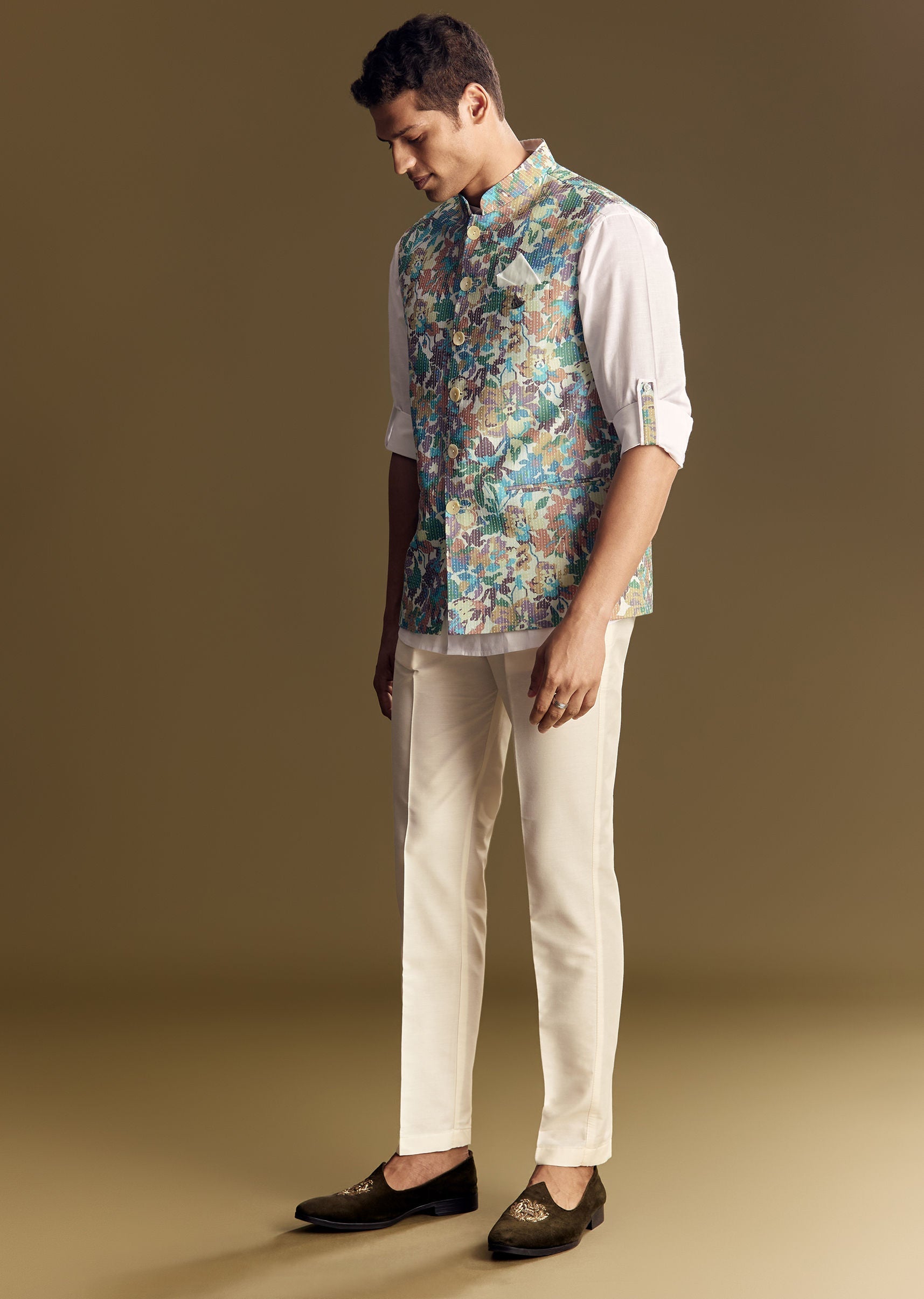 white-linen-jacket-kurta-set-with-multicolor-kantha-detailing-sg322380-2_14093fdd-8945-45b9-830e-9f010db9e53c.jpg
