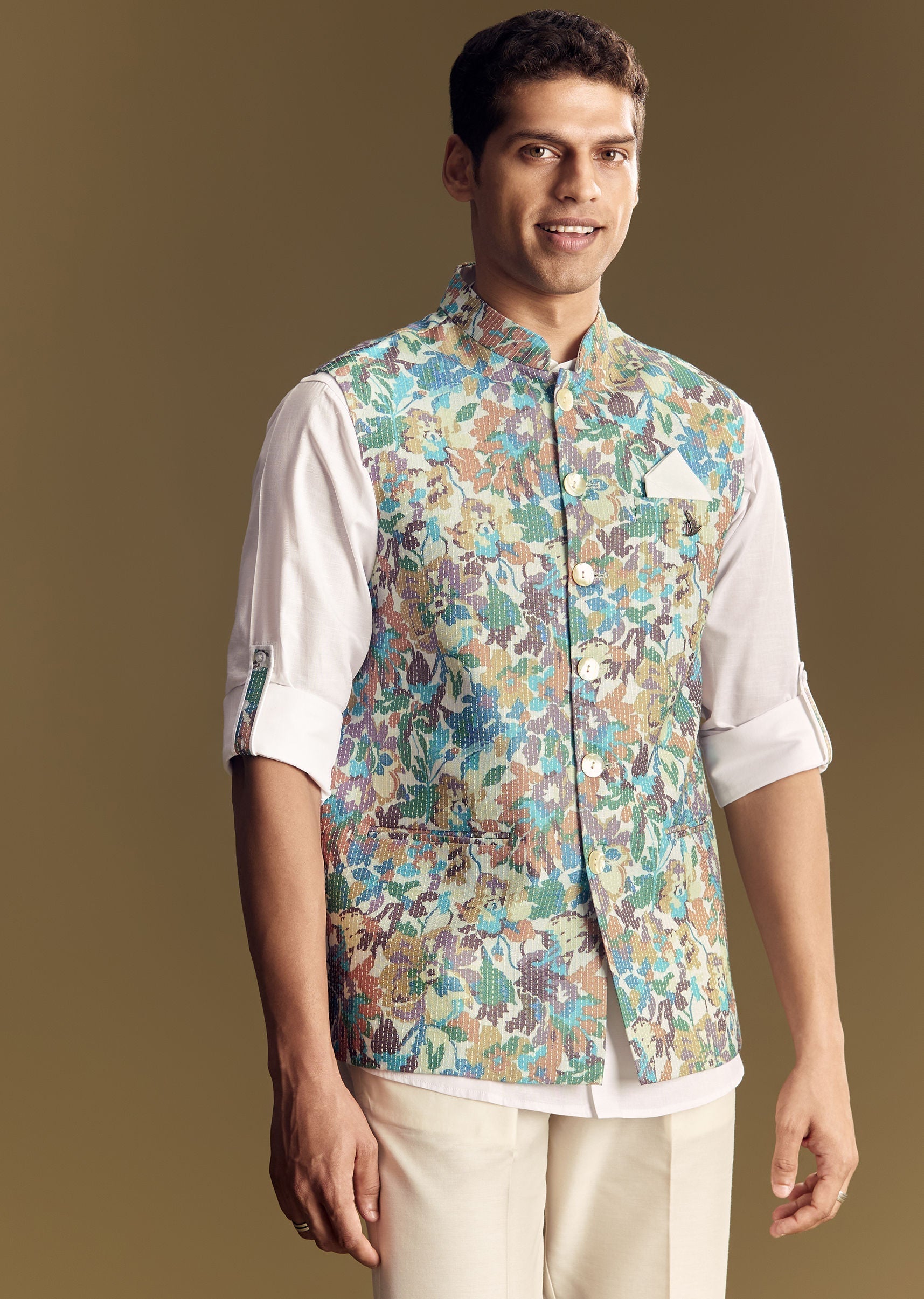 white-linen-jacket-kurta-set-with-multicolor-kantha-detailing-sg322380-3_2095abf8-b2e0-4089-bf27-6189a8ad22f4.jpg