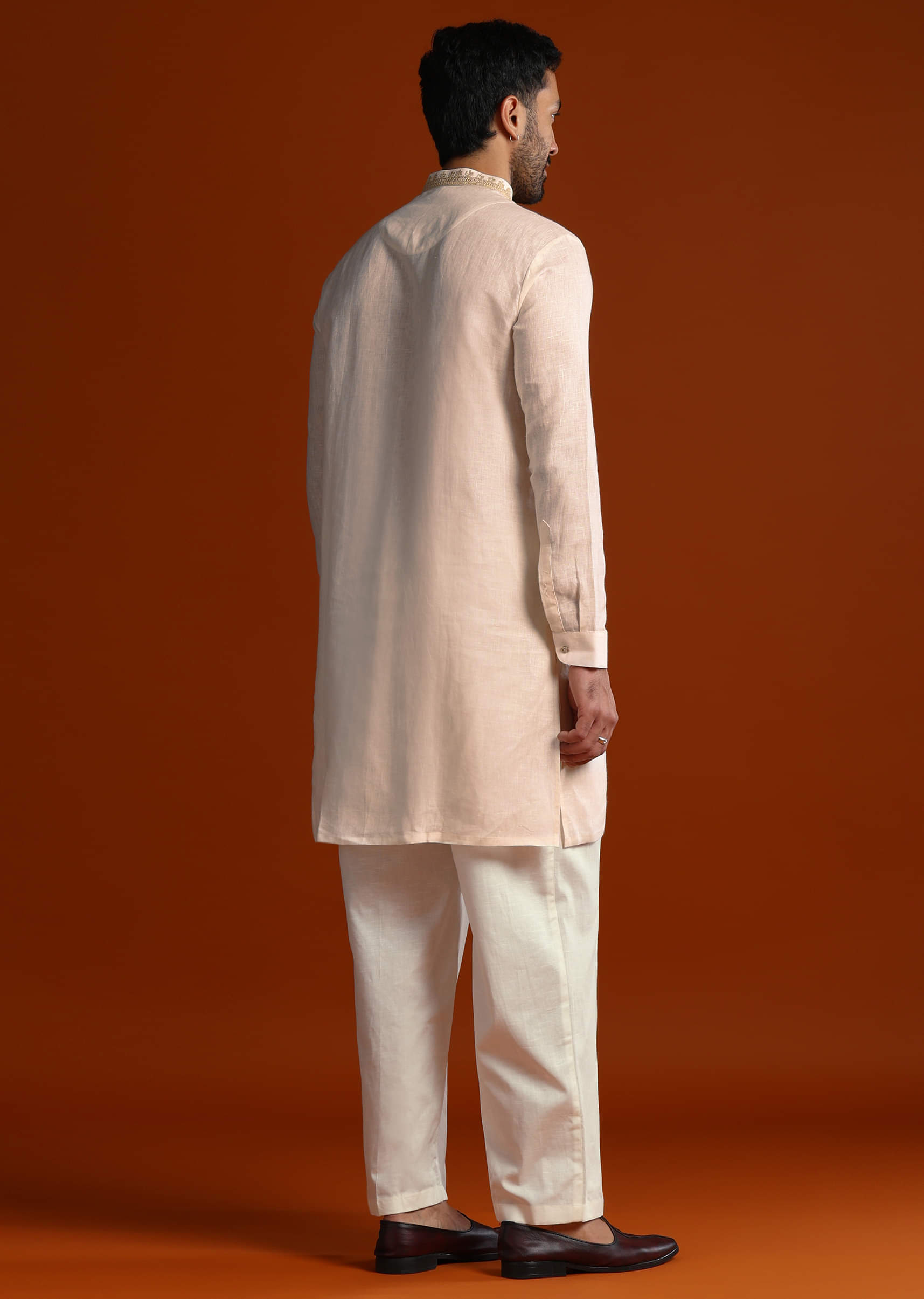 white-linen-kurta-set-for-men-with-intricate-thread-work-sg321676-5.jpg