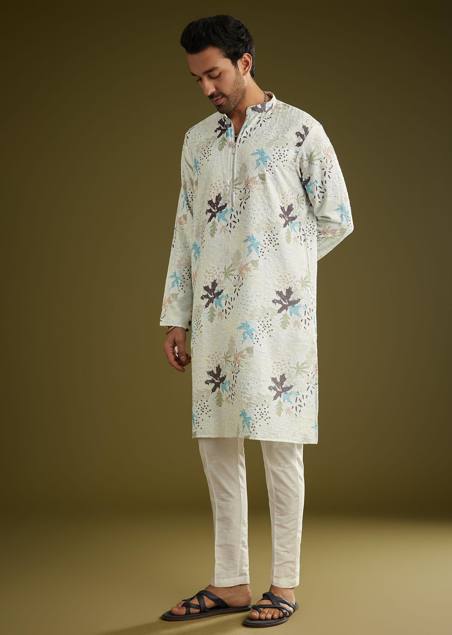 white-linen-zipper-kurta-set-with-abstract-leaf-motifs-sg309209-2_ba4c3a98-fe88-48b1-8d79-05e470262371.jpg
