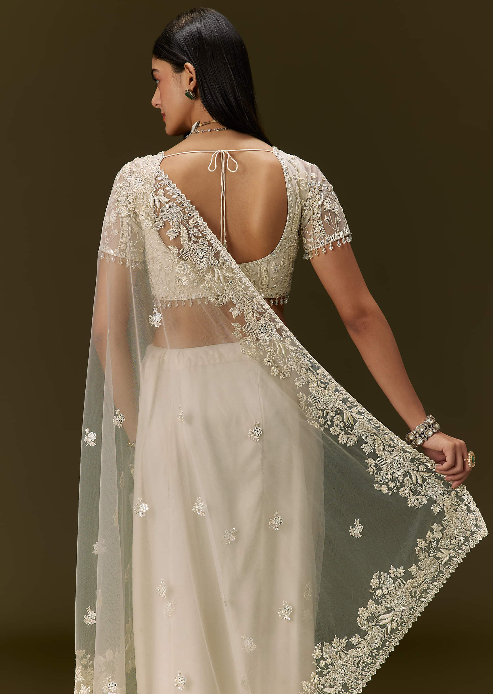 white-net-saree-with-all-over-heavy-embroidery-sg309658-4_2da85576-1b3a-4e65-8596-446479b1768d.jpg