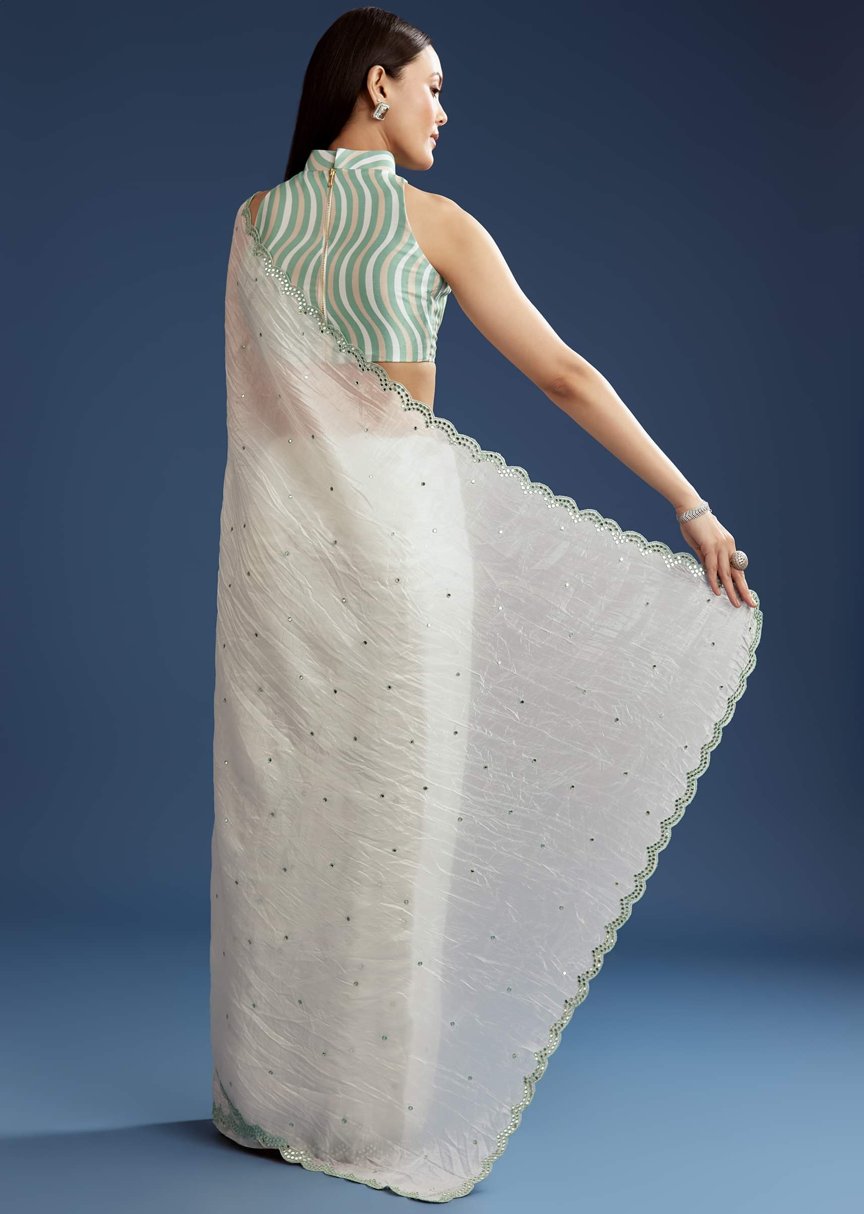 white-tissue-saree-with-contrast-border-sg299438-6_92e177a9-7f52-4530-b590-7bd0134ffefd.jpg
