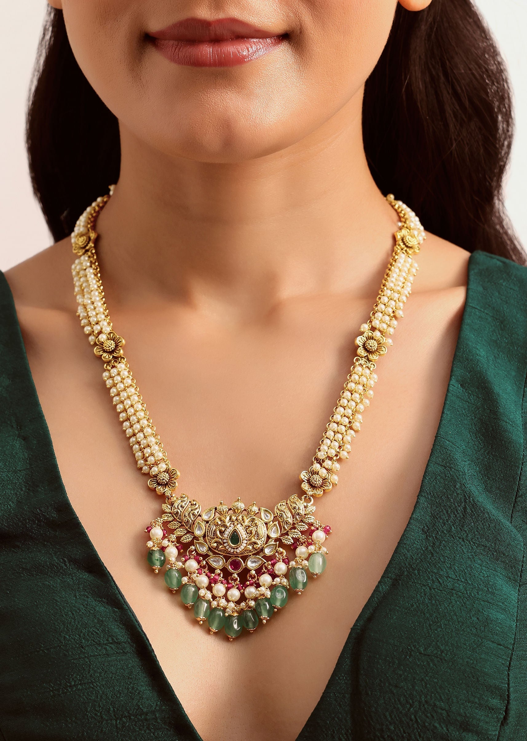 white_and_green_temple_necklace_set-sg255616_2_3d96ce26-6b5d-4a83-8978-97e6670a15d5.jpg