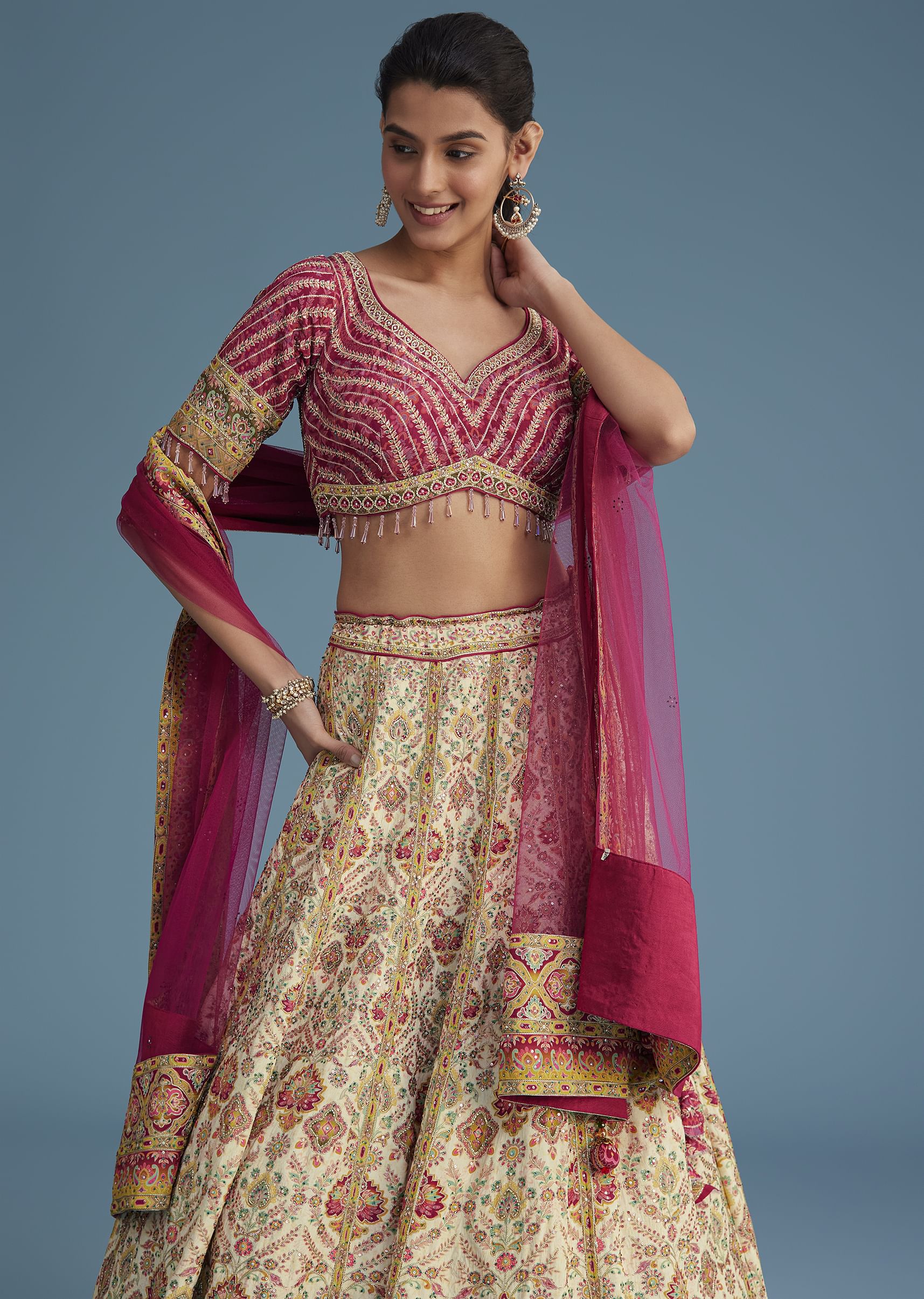 white_and_pink_crepe_lehenga_set_with_sequins_and-sg234741_7_3b194aec-c581-4dd3-bd94-57a9b7b82883.jpg