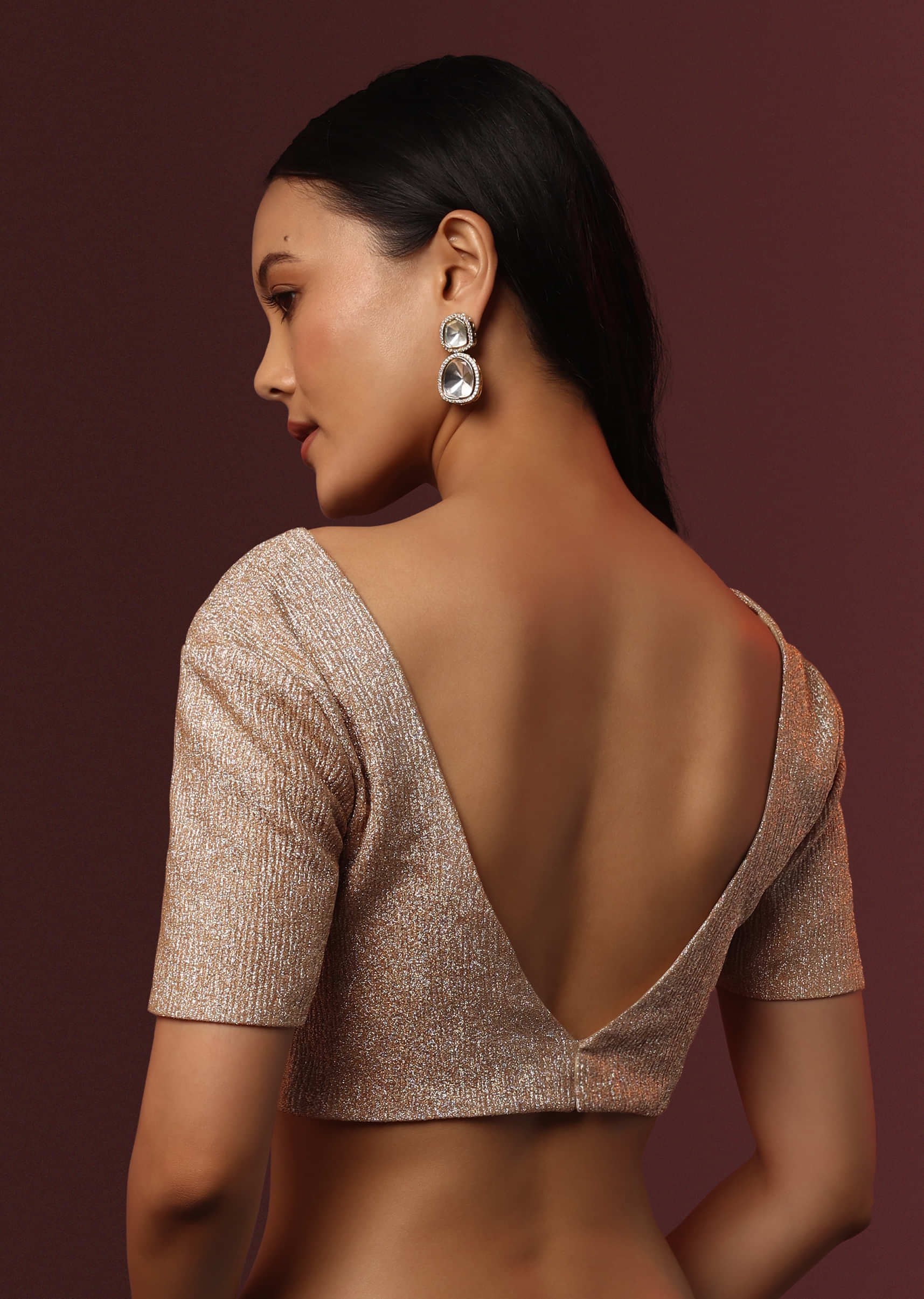 white_blouse_with_plunging_neckline-sg230410_4_60d9b1aa-1782-45c0-99f6-08b00f73ed78.jpg