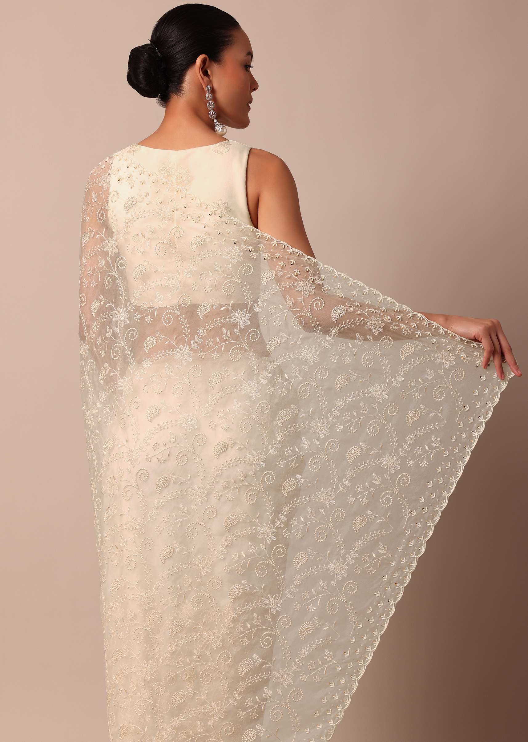 white_chikankari_saree_in_organza_silk_with_beaded_scallop_d-sg212331_4_a5b45a8b-54ac-434e-83b0-4e726d3b1c8c.jpg