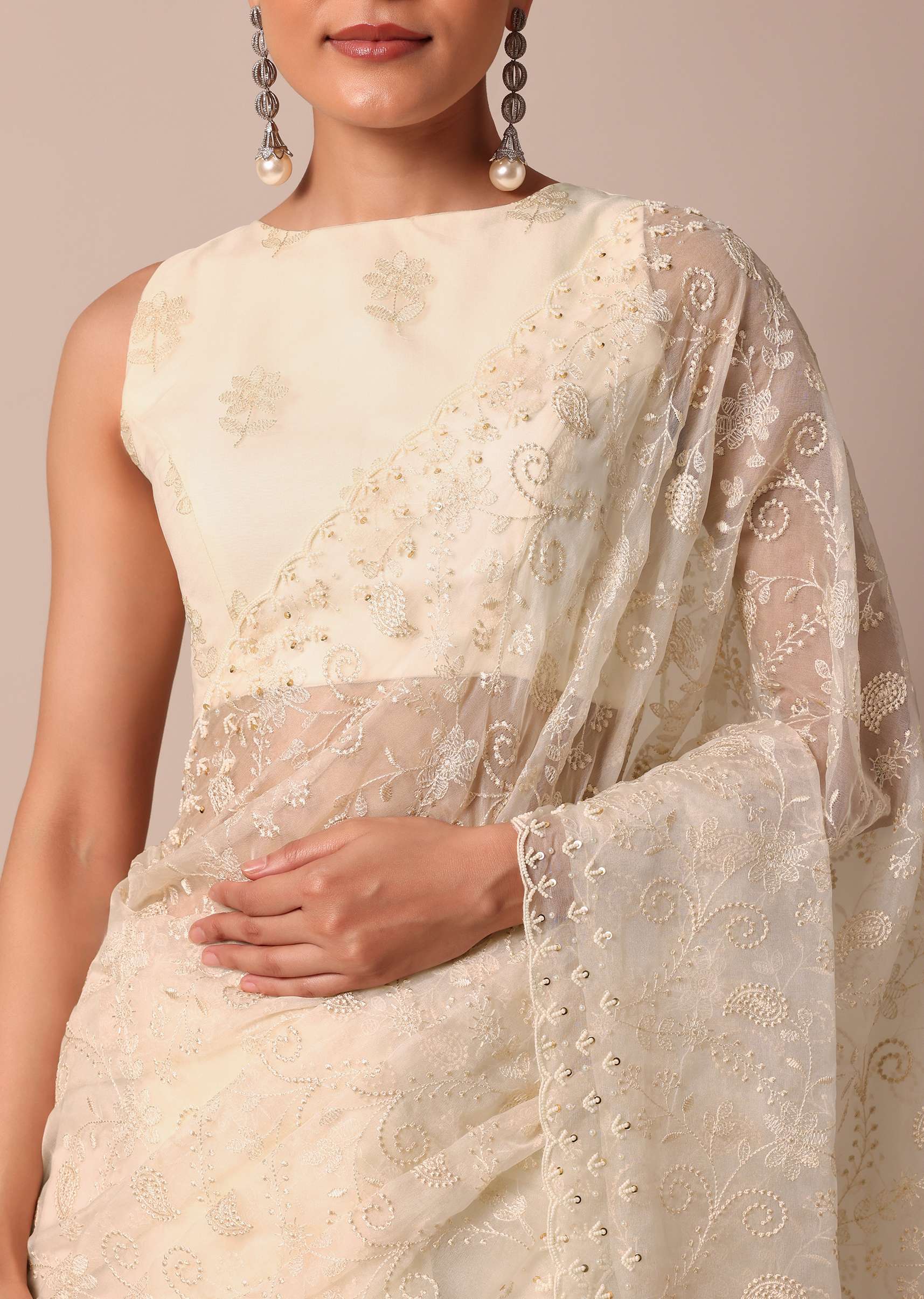 white_chikankari_saree_in_organza_silk_with_beaded_scallop_d-sg212331_6_2ba3472c-eb9d-4562-a494-4ebefe728ce9.jpg