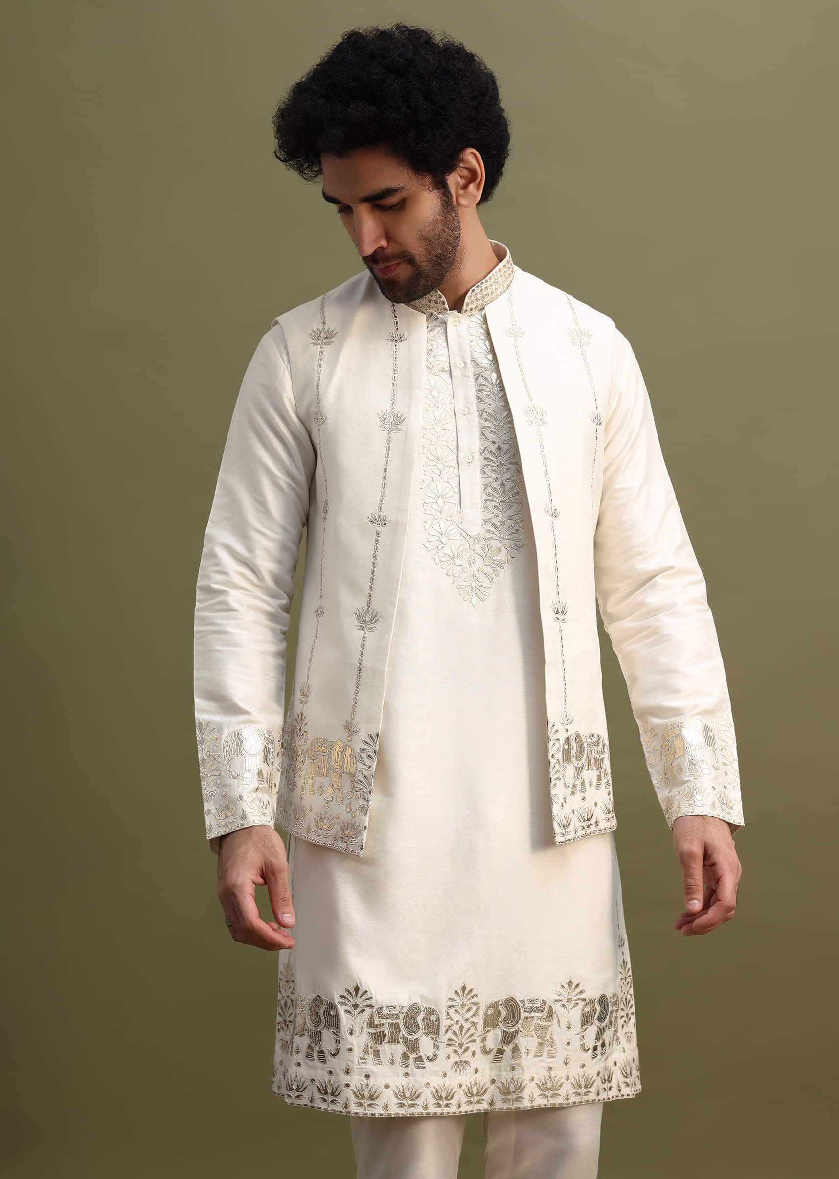 white_gold_foil_apllique_work_on_kurta_jacket_set-sg235594_4_9f2ef589-da59-494b-bda9-16c55aad4ab4.jpg