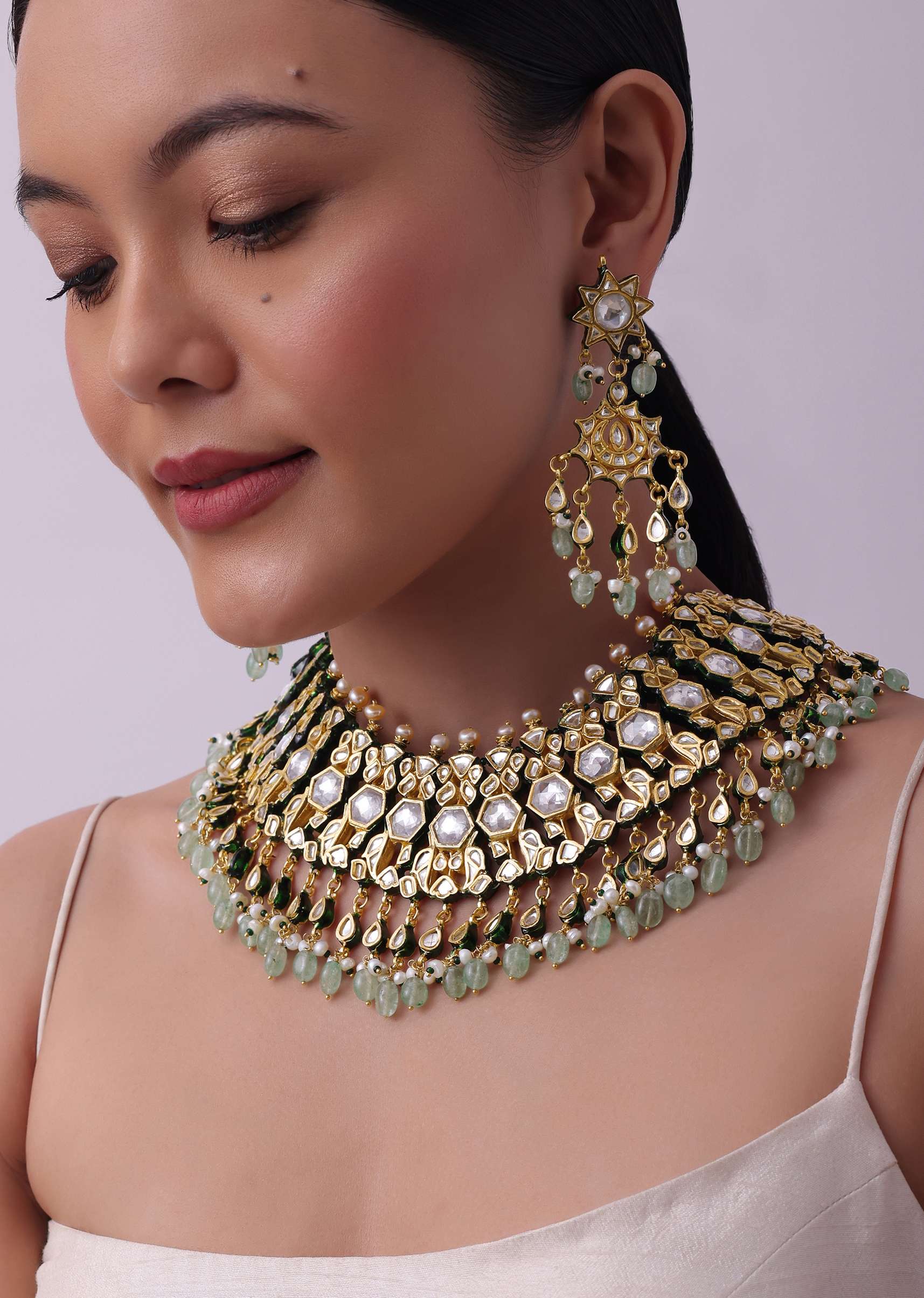 white_kundan_choker-sg173600_8_baa7748a-cf8d-4eec-b5a3-f82a62c6c71b.jpg