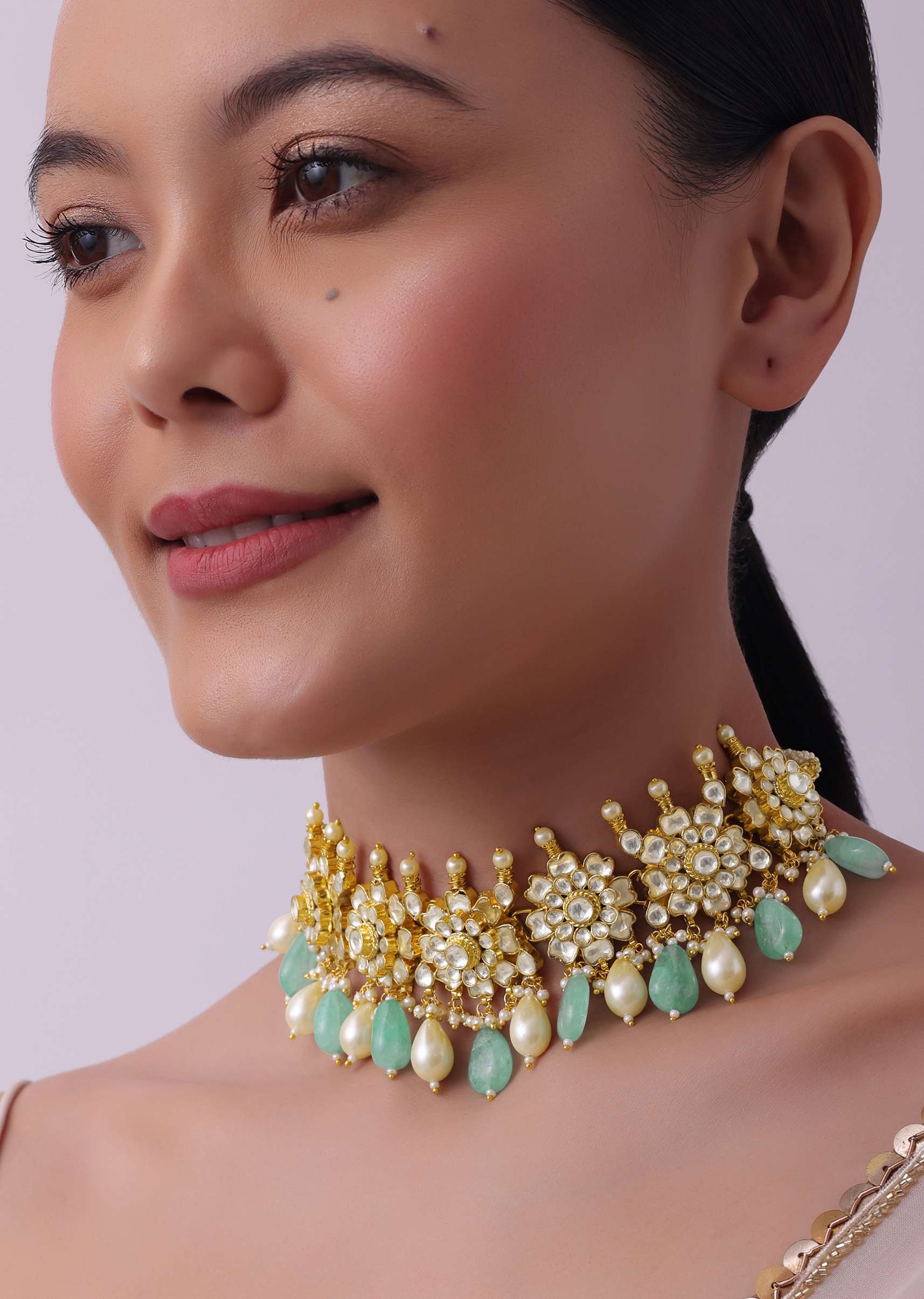 white_mint_green_choker-sg173591_7_339482eb-6d17-46be-957d-39baf10edc6b.jpg