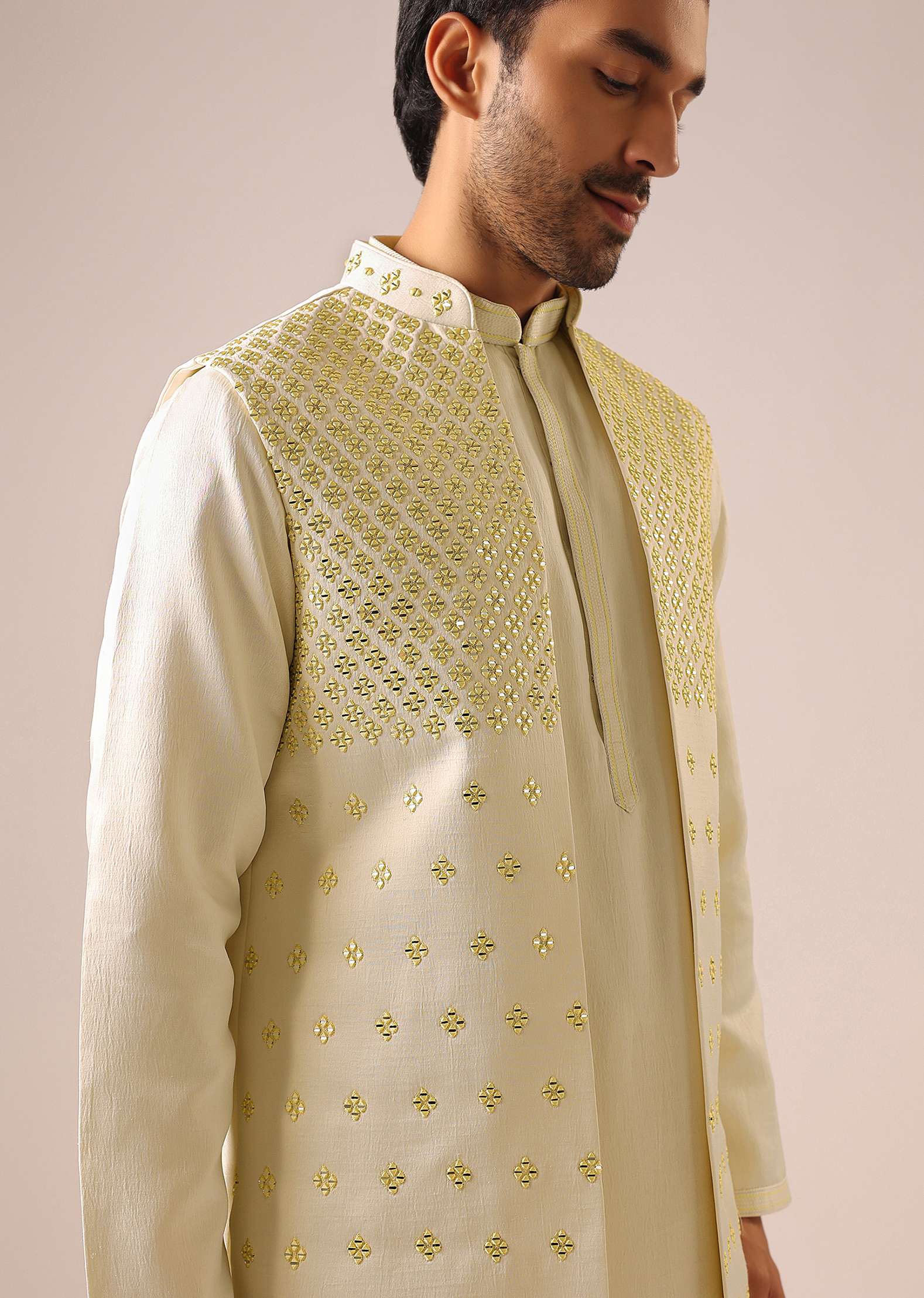 white_mirror_work_jacket-sg178734_4_c464b6f3-fe25-4743-89dc-d487fc65e00a.jpg