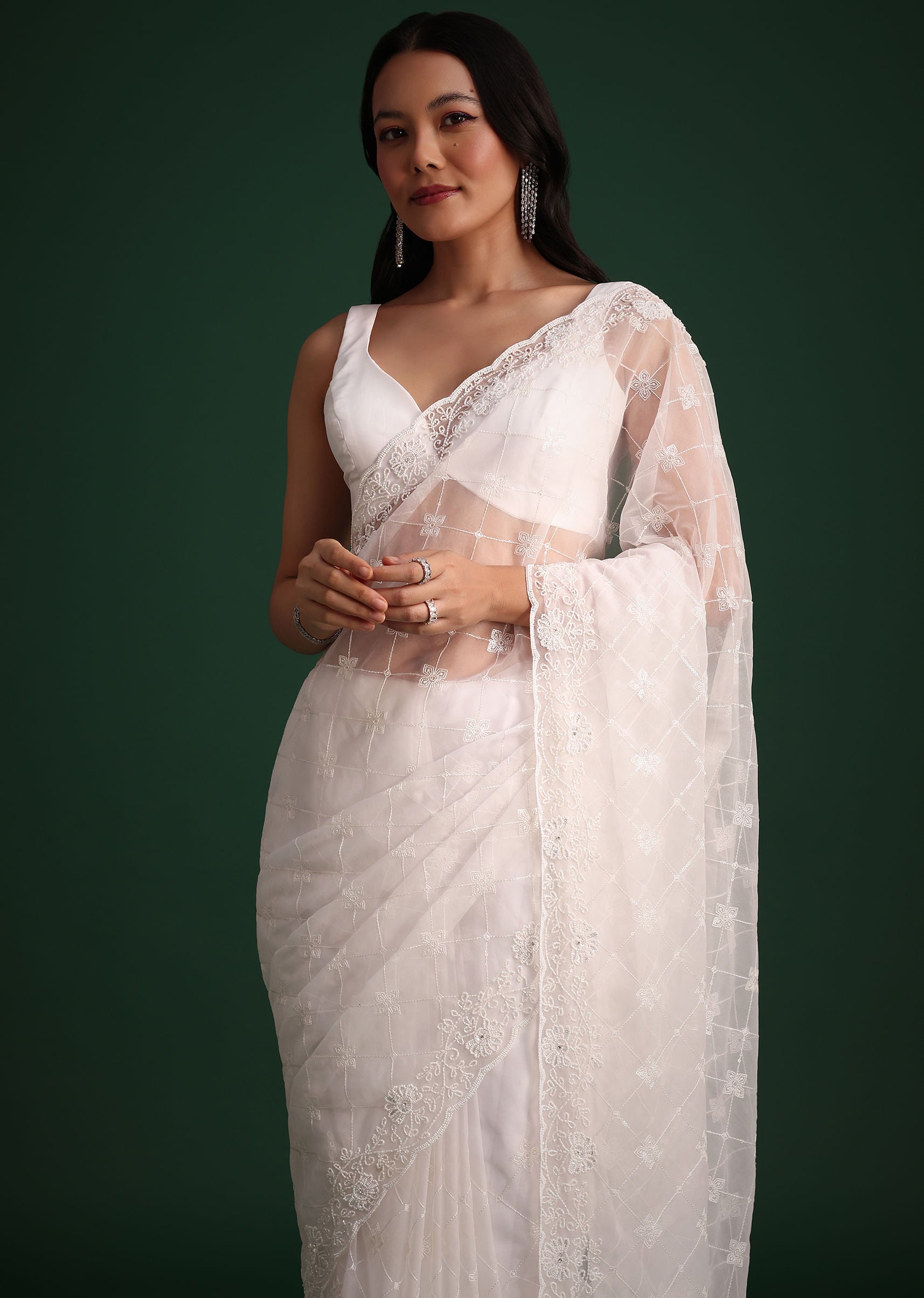 white_organza_saree_with_cutdana_and_sequin_embroidery-sg272034_6_9cc19b54-3541-47f9-b738-e01392b31485.jpg